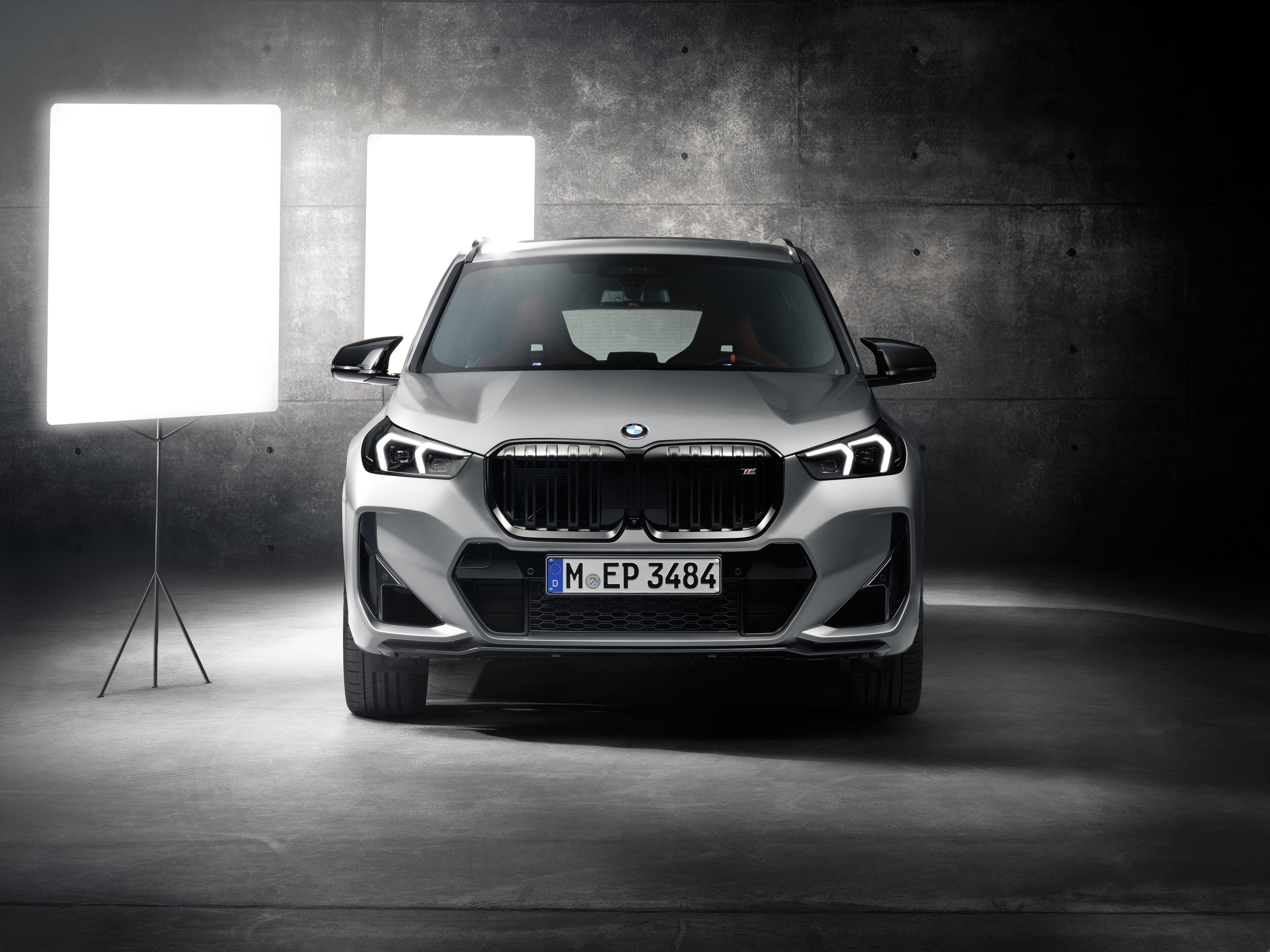 BMW X1 exterior P90509746