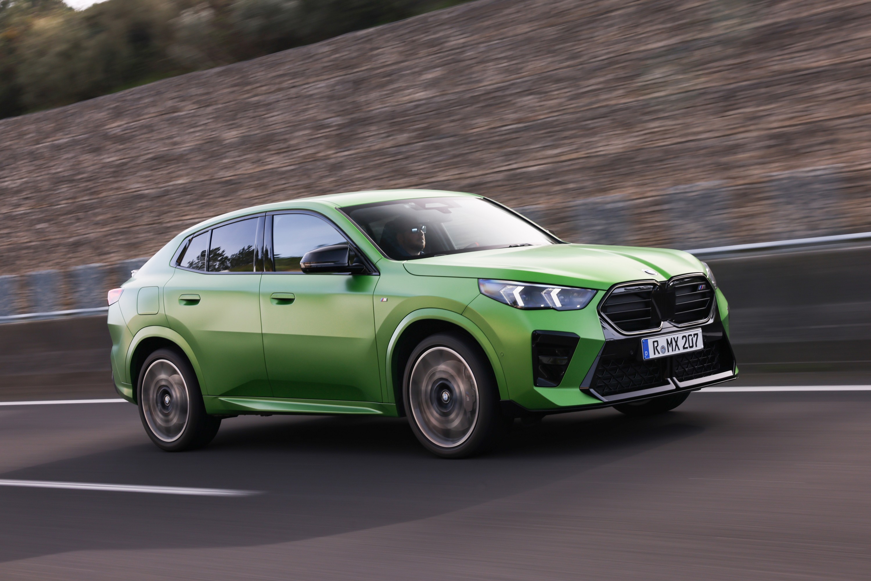 BMW X2 driving P90540227