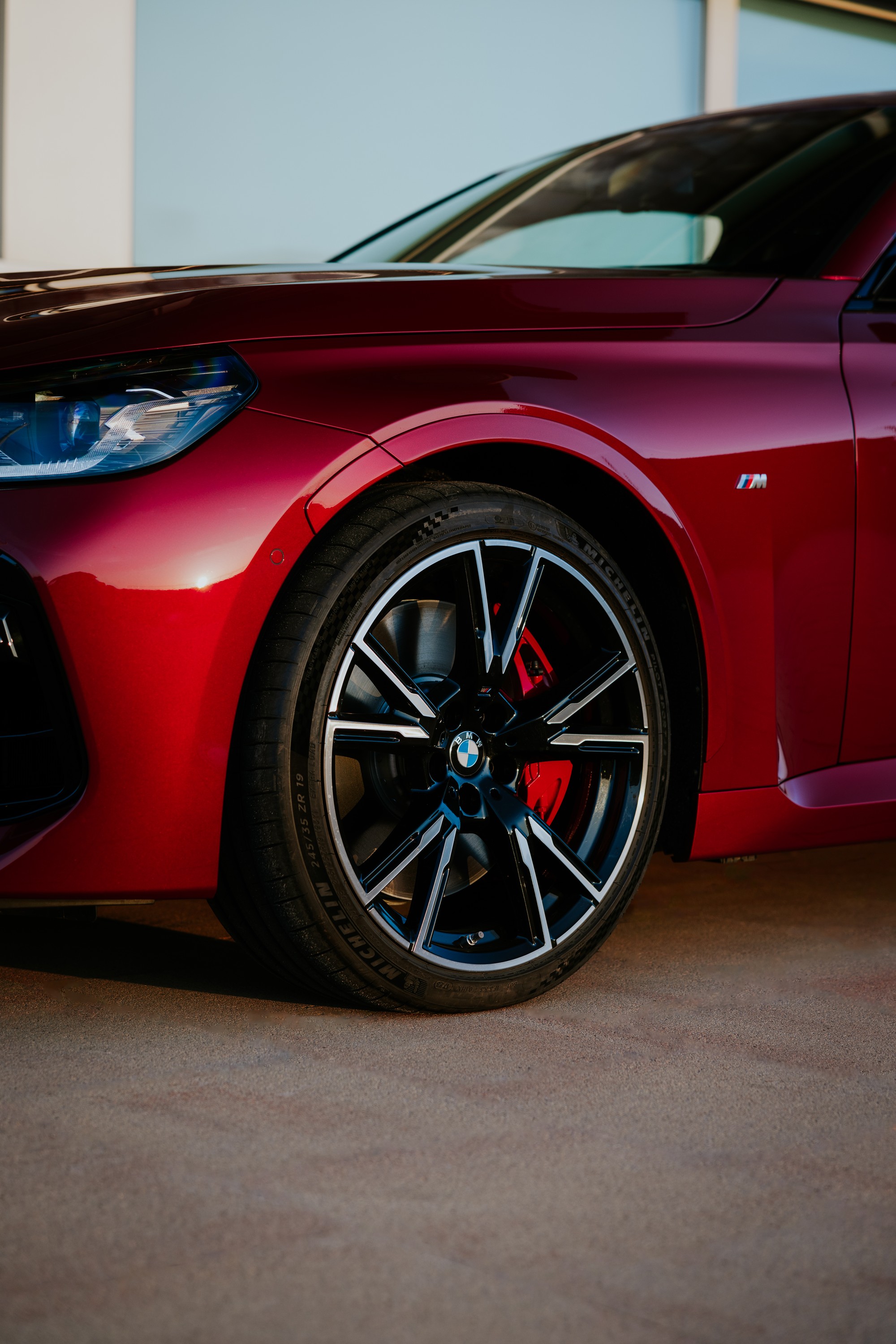 BMW M240i exterior P90554904