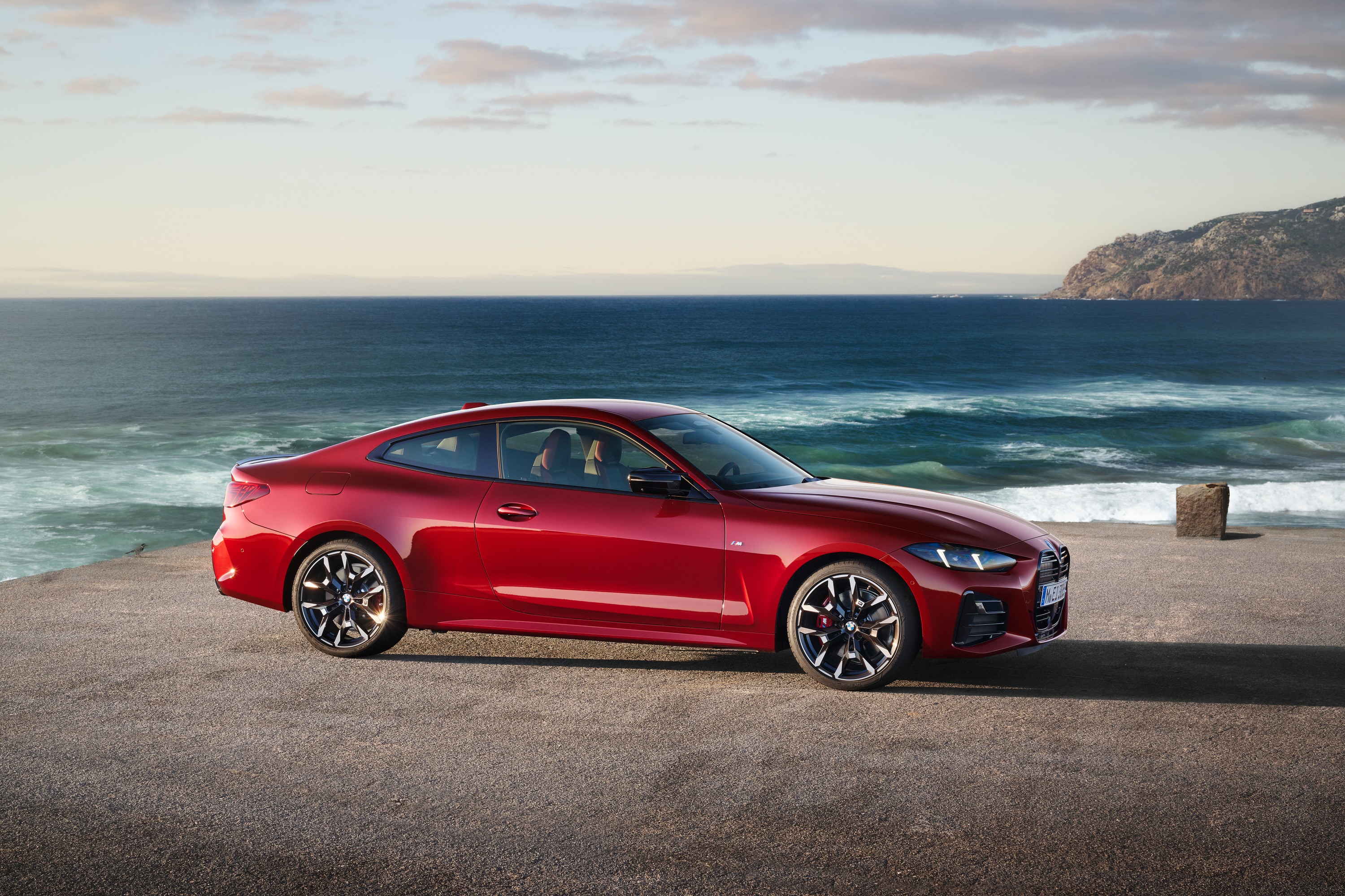 BMW 4 Series exterior P90535825