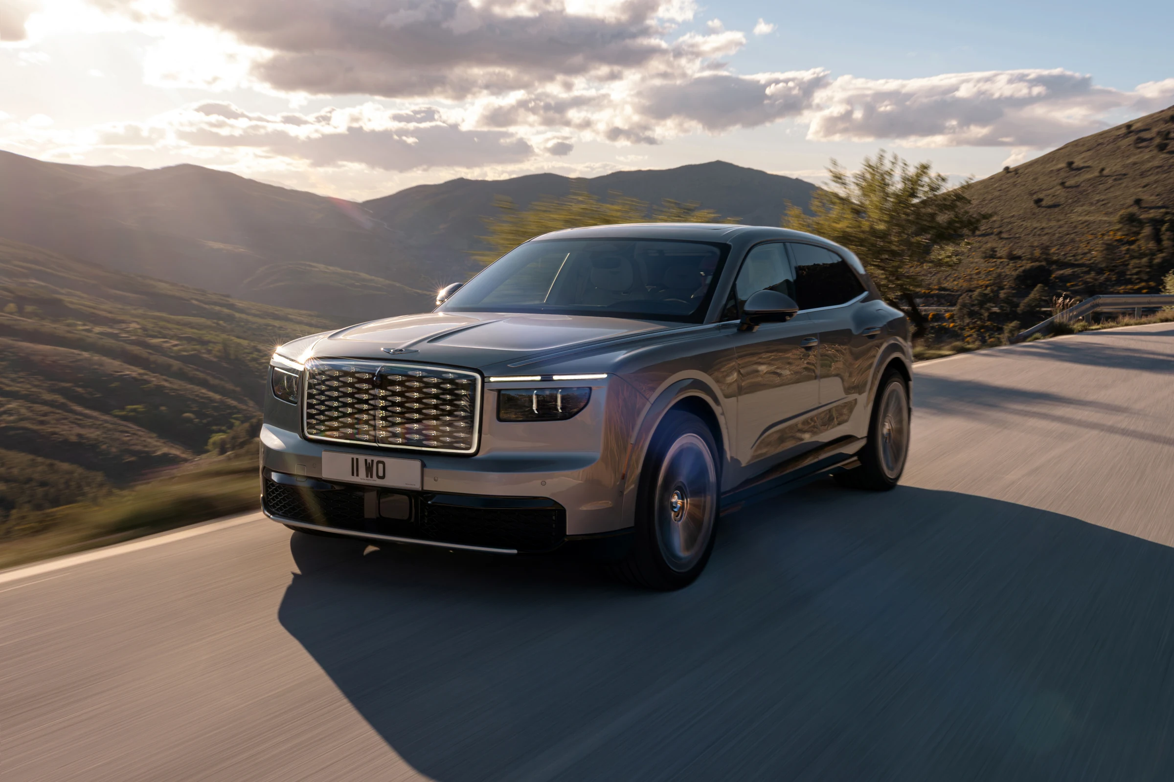 Bentley Torcal and Torcal S: Range, Battery, Performance, Interior, Specs and Official Photos