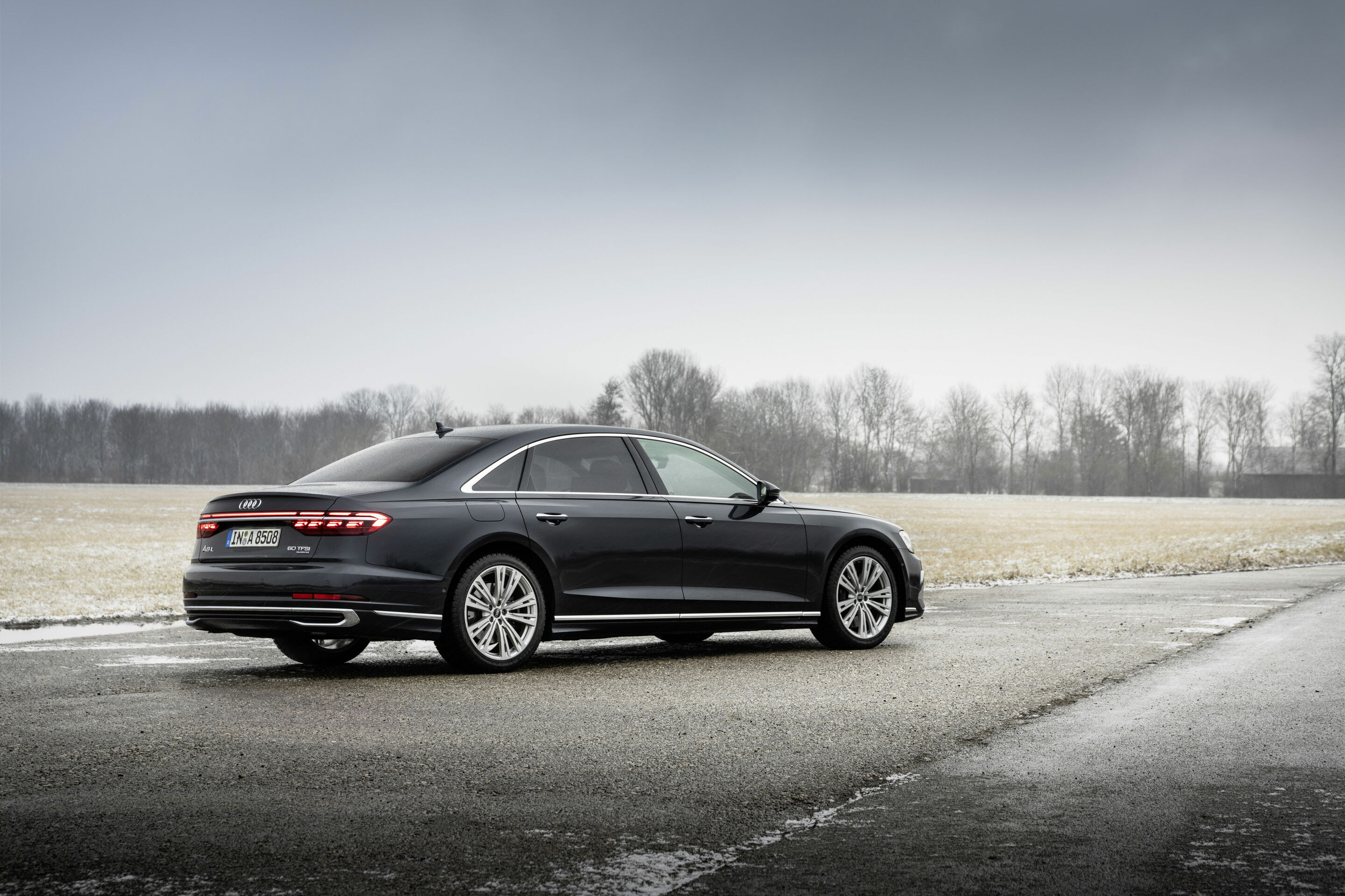 Audi A8 L interior and cockpit A220732