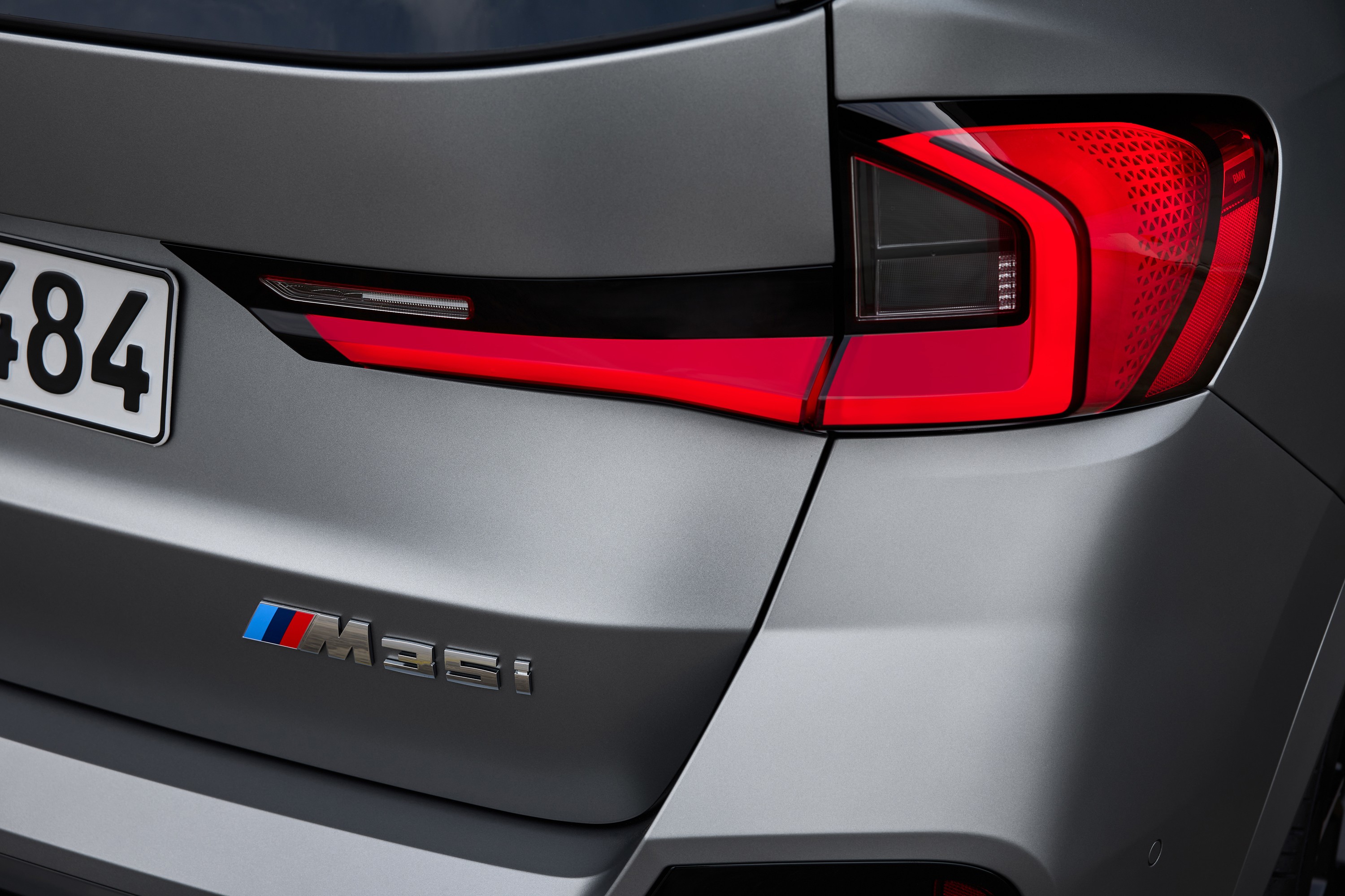 BMW X1 exterior P90509800