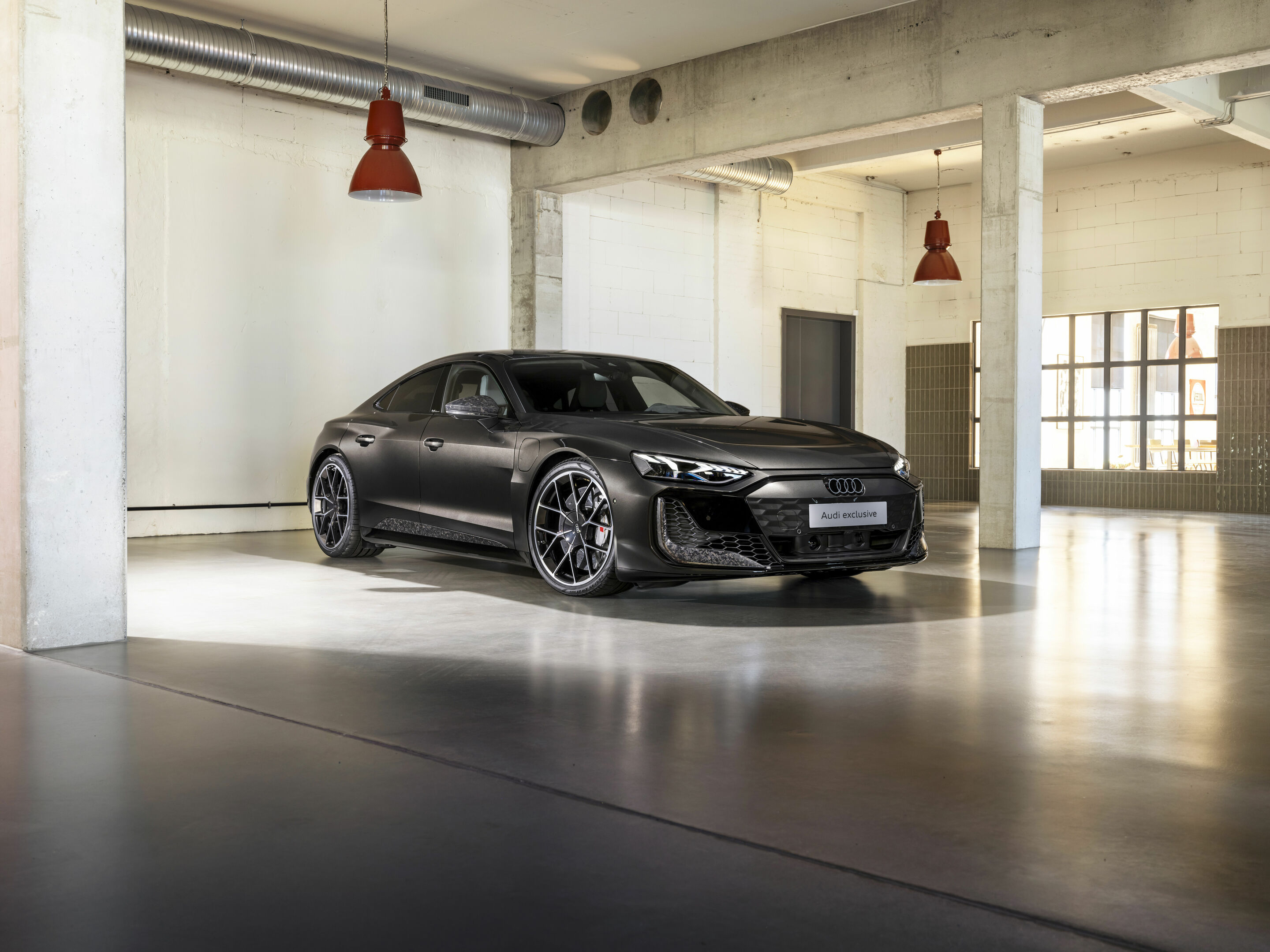 Audi e-tron GT Exterior official photo