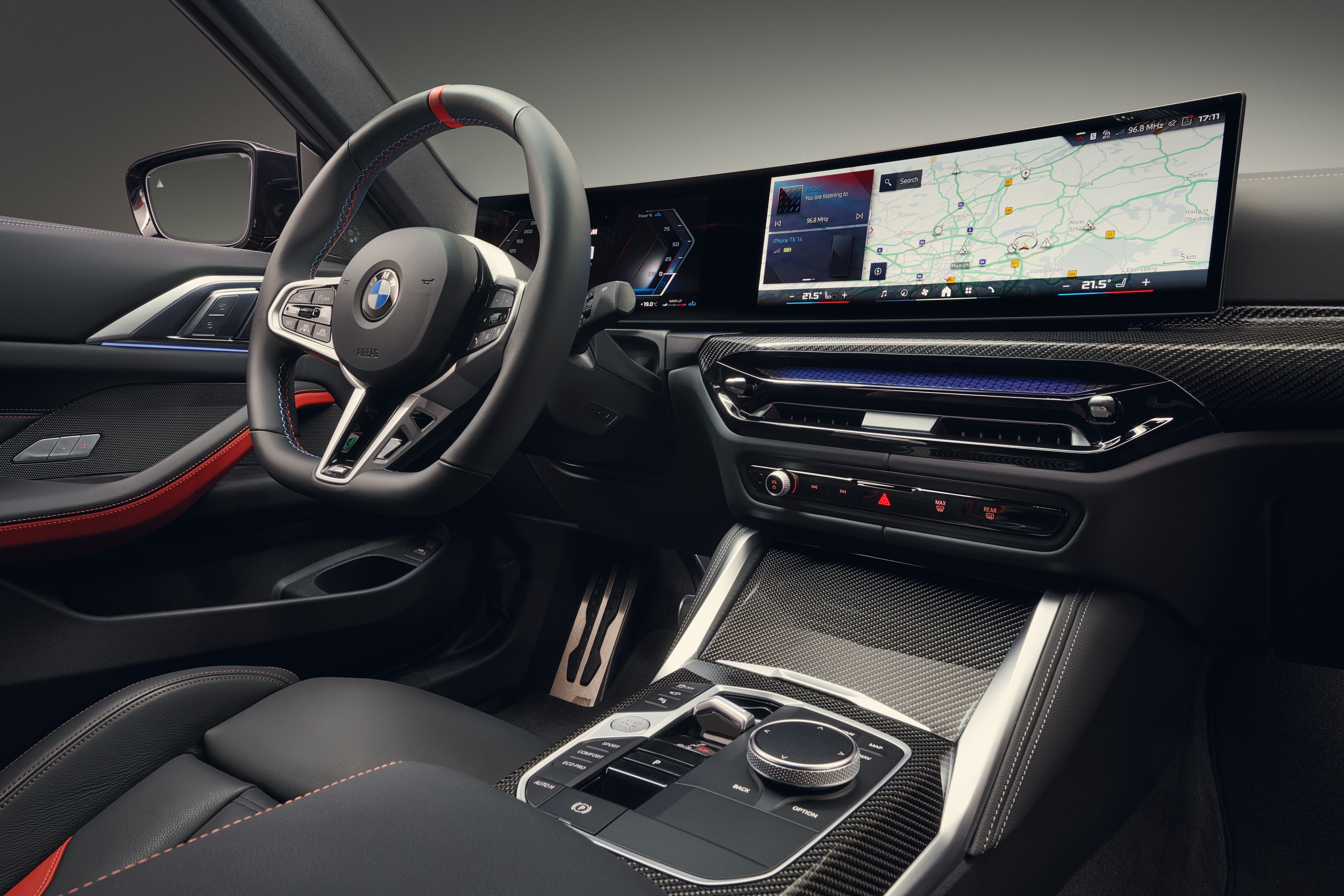 BMW 4 Series interior P90535790