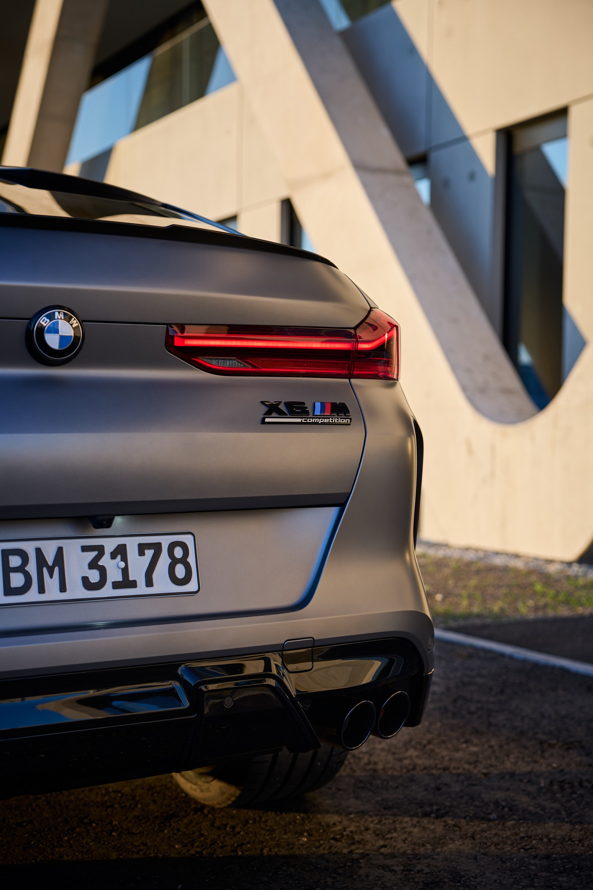 BMW X6 exterior P90518068