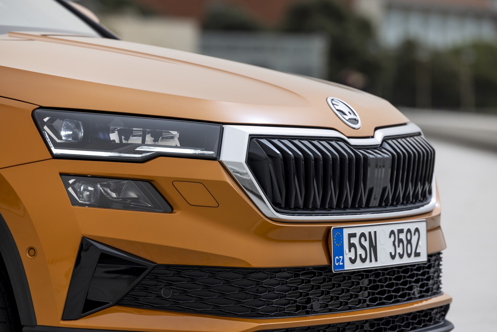 Škoda Karoq Powertrain & Charging official photo