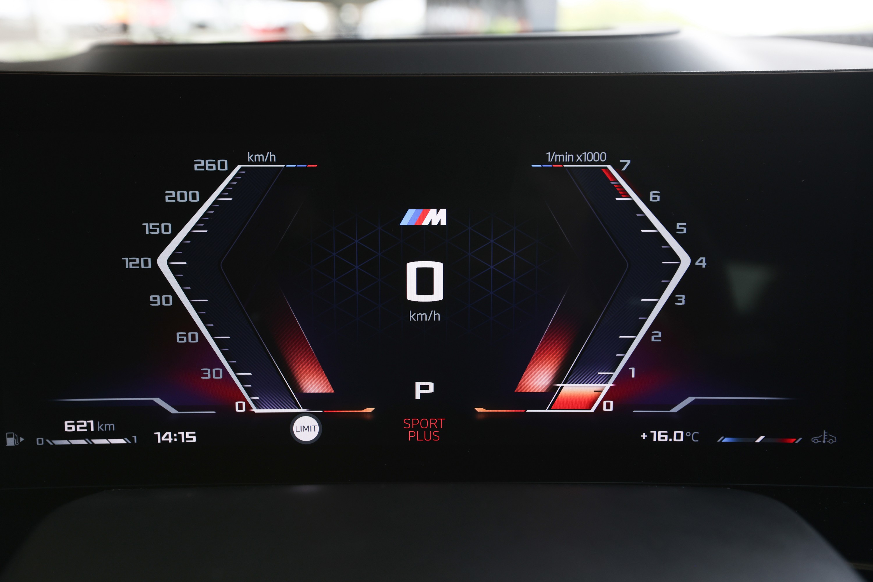BMW X6 exterior P90518226