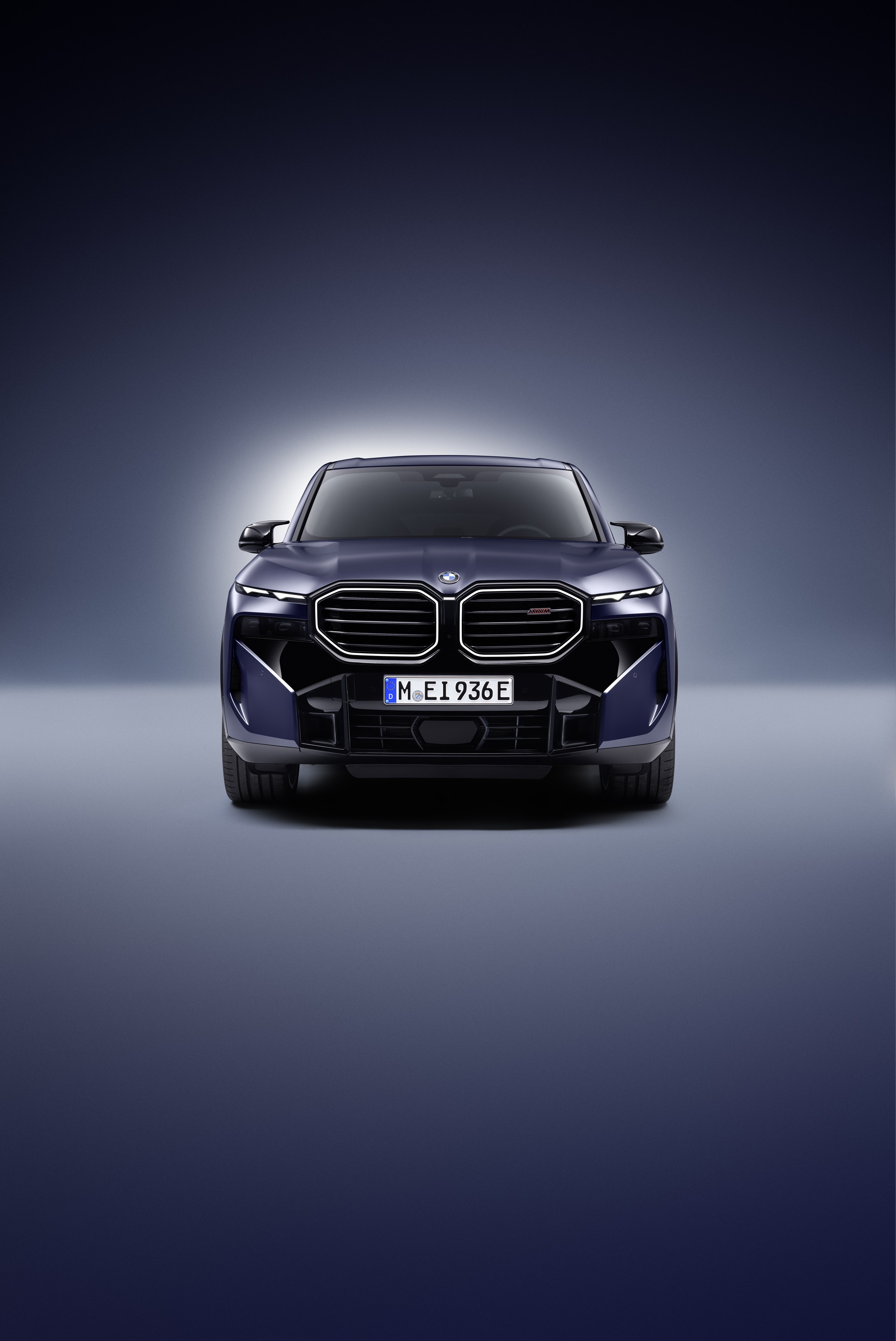 BMW XM exterior P90602688