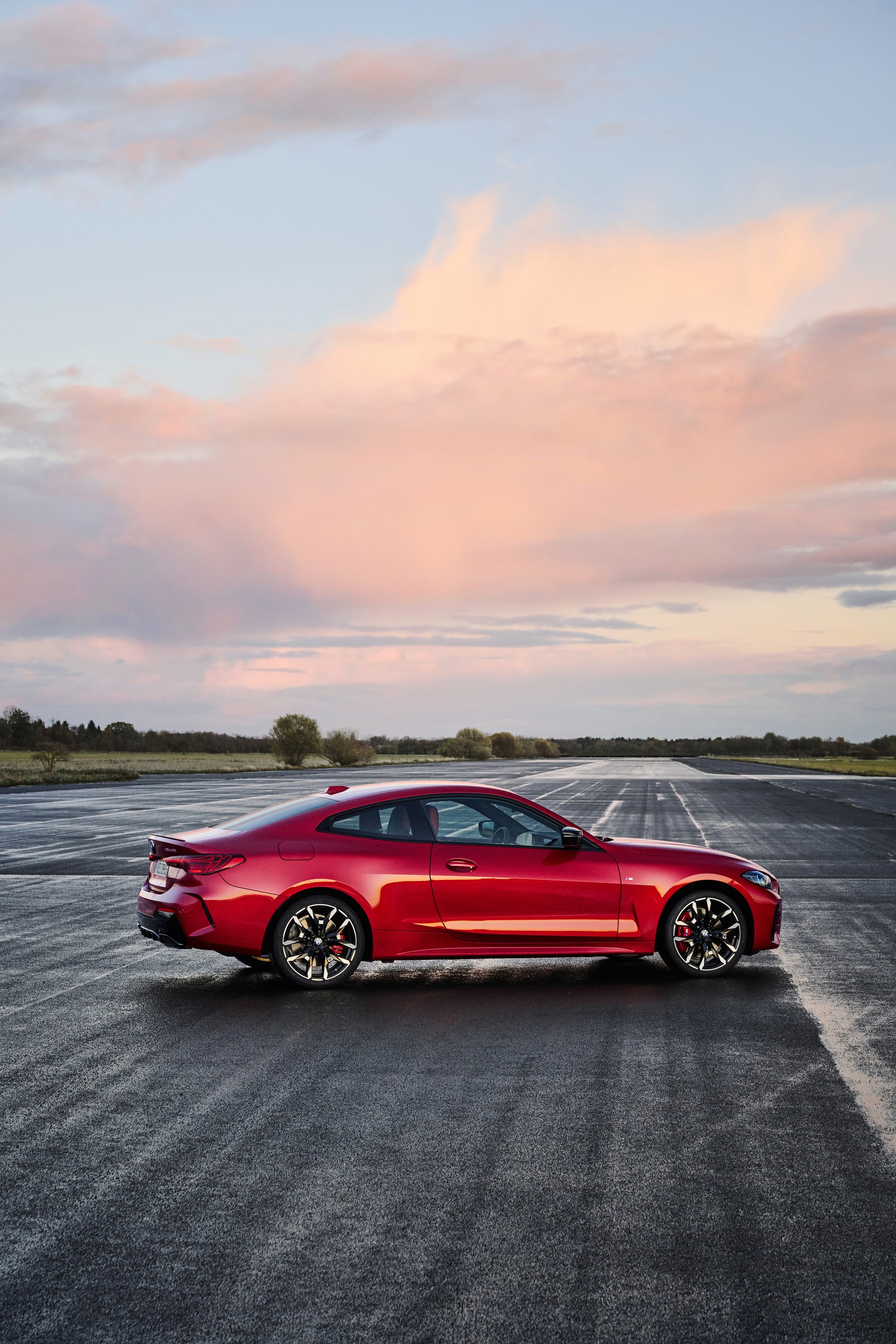 BMW 4 Series exterior P90535836
