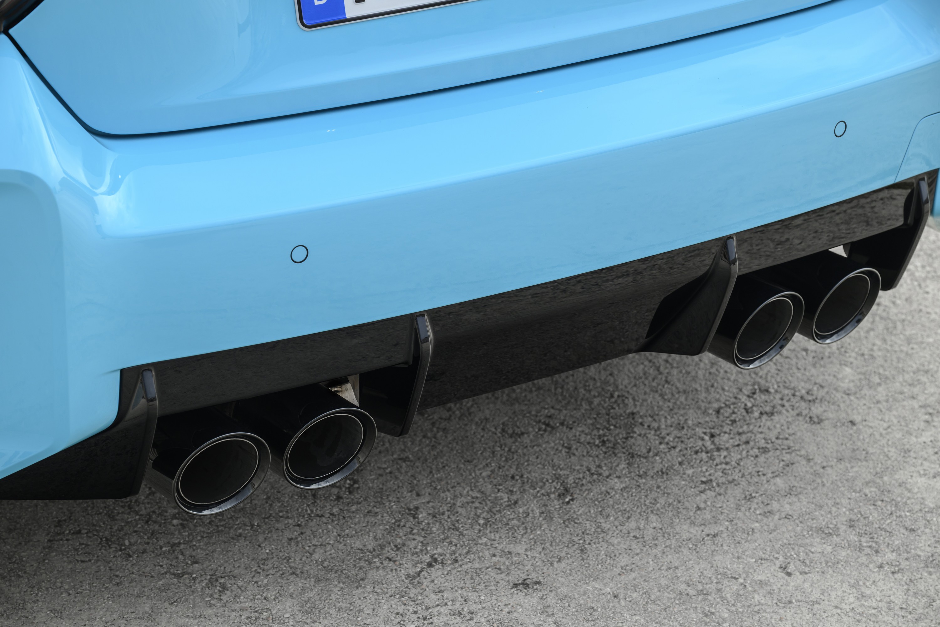 BMW M2 exterior P90642579