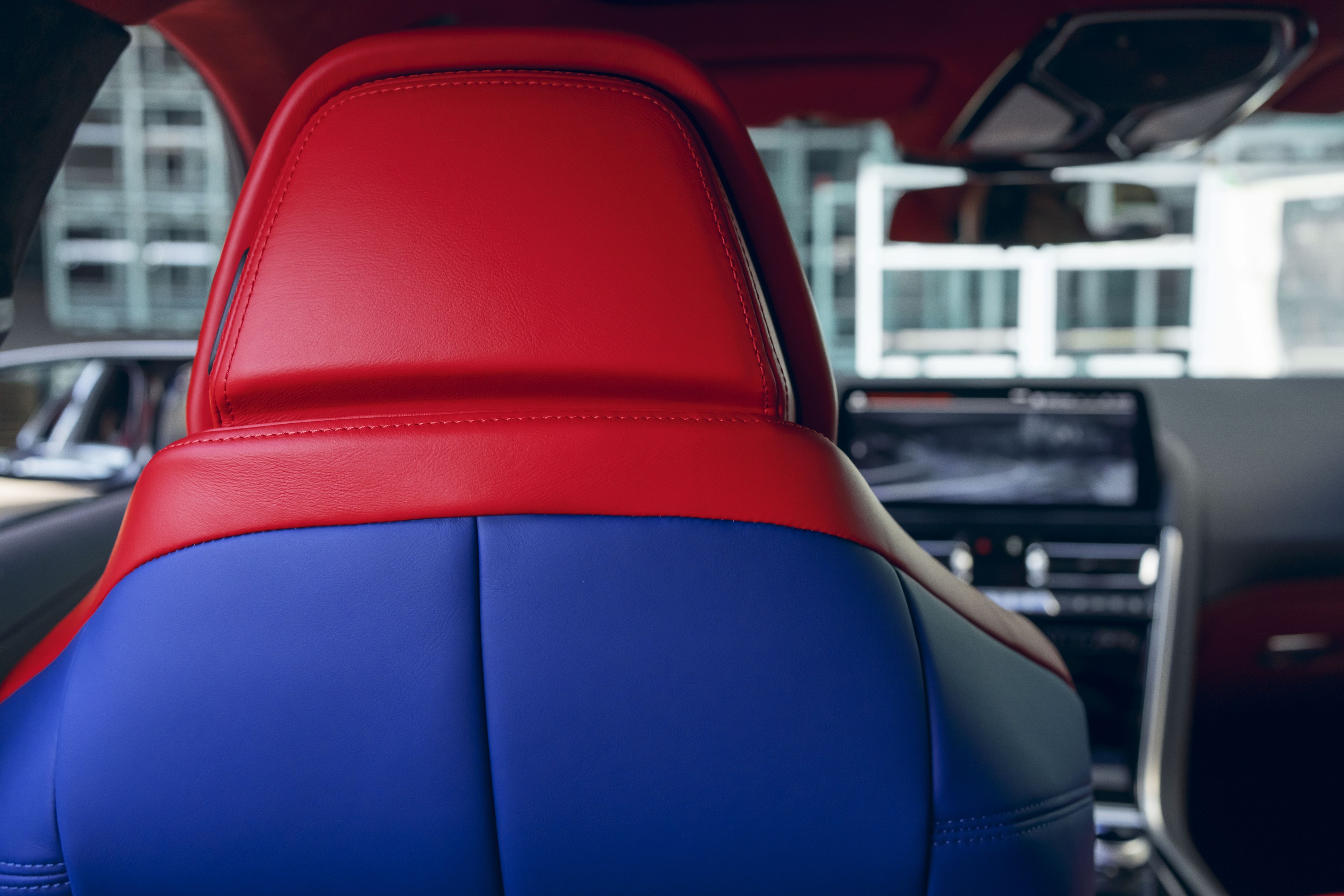 BMW M850i exterior P90449941