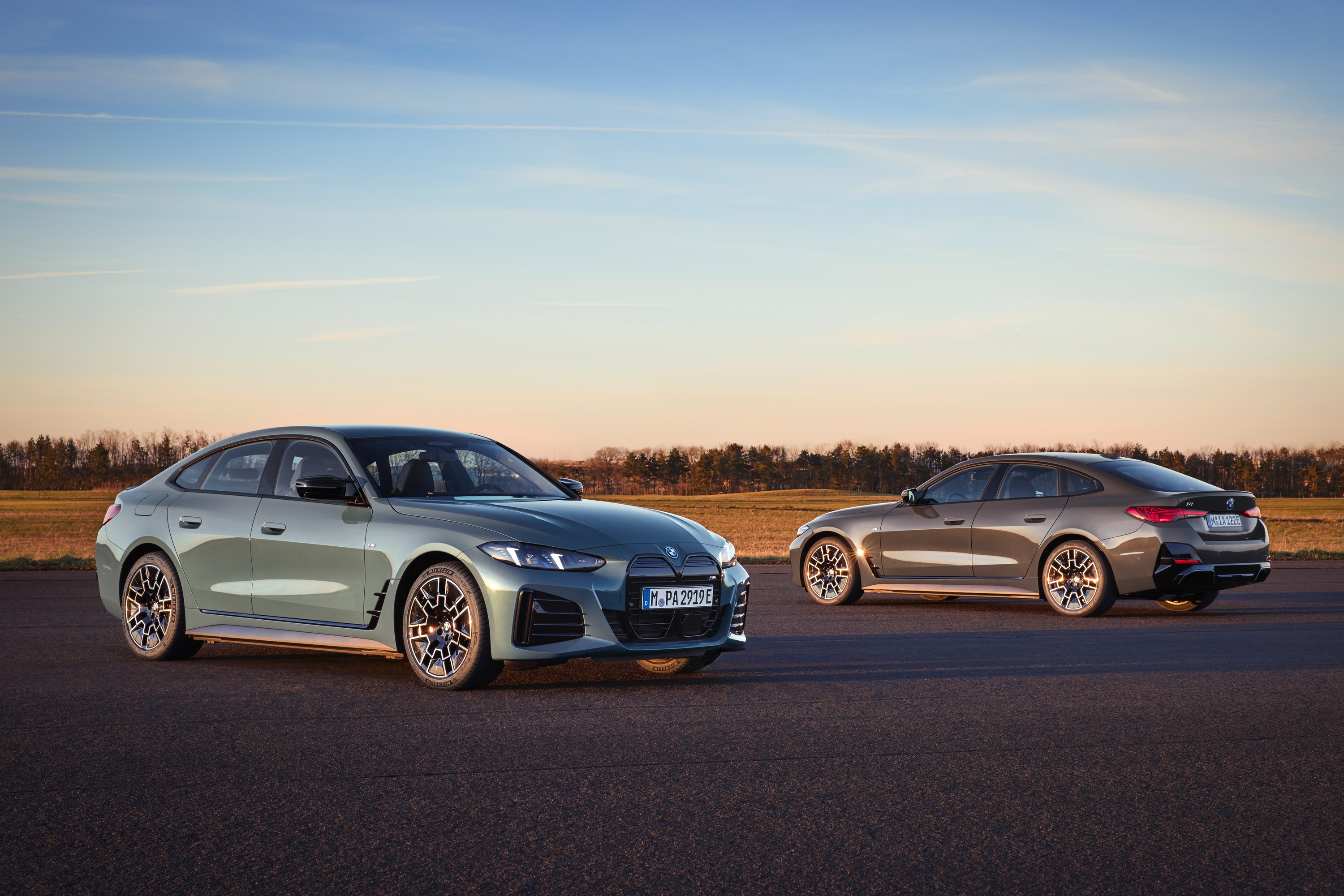 BMW i4 exterior P90546601