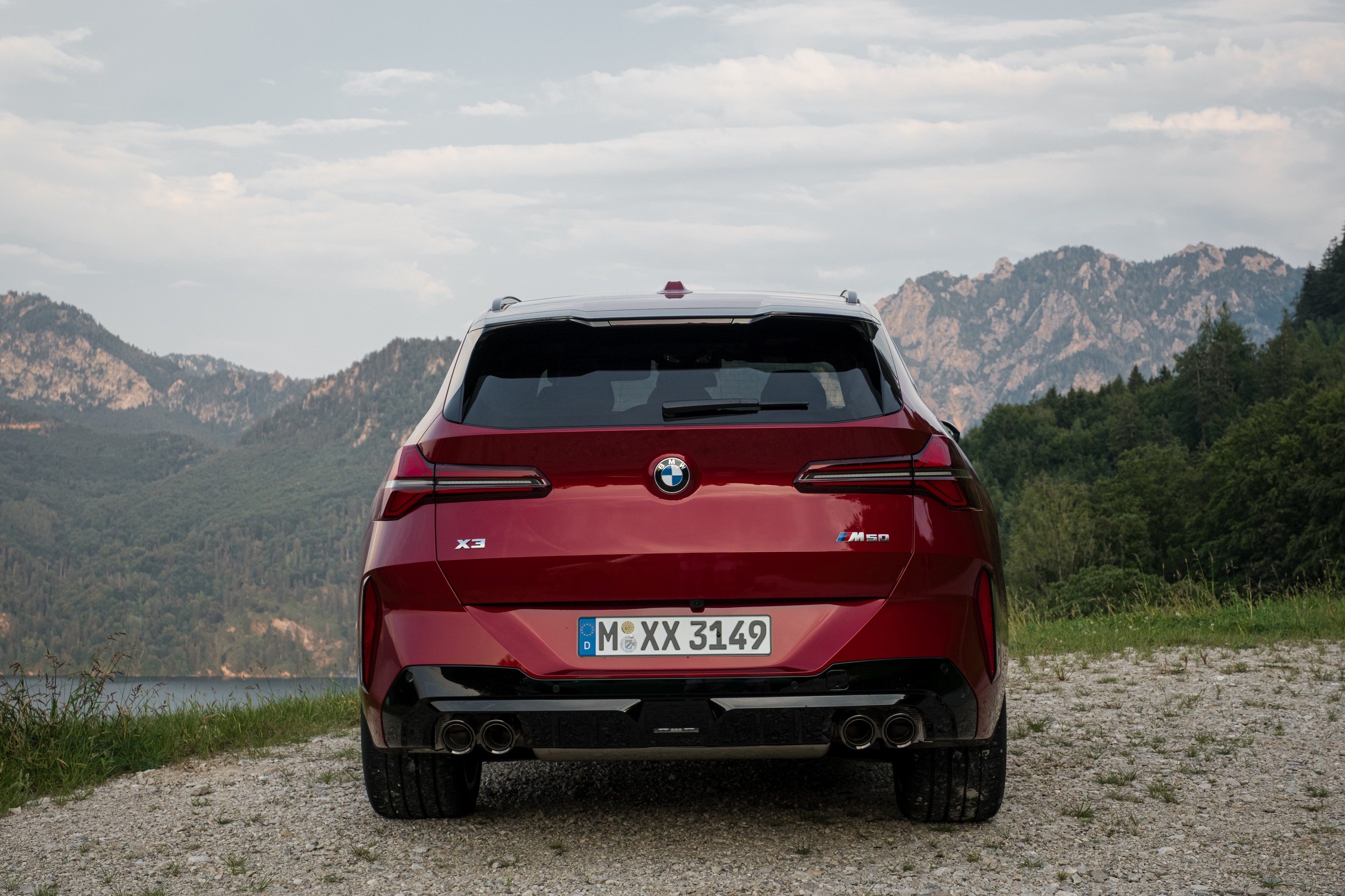 BMW X3 exterior P90572676