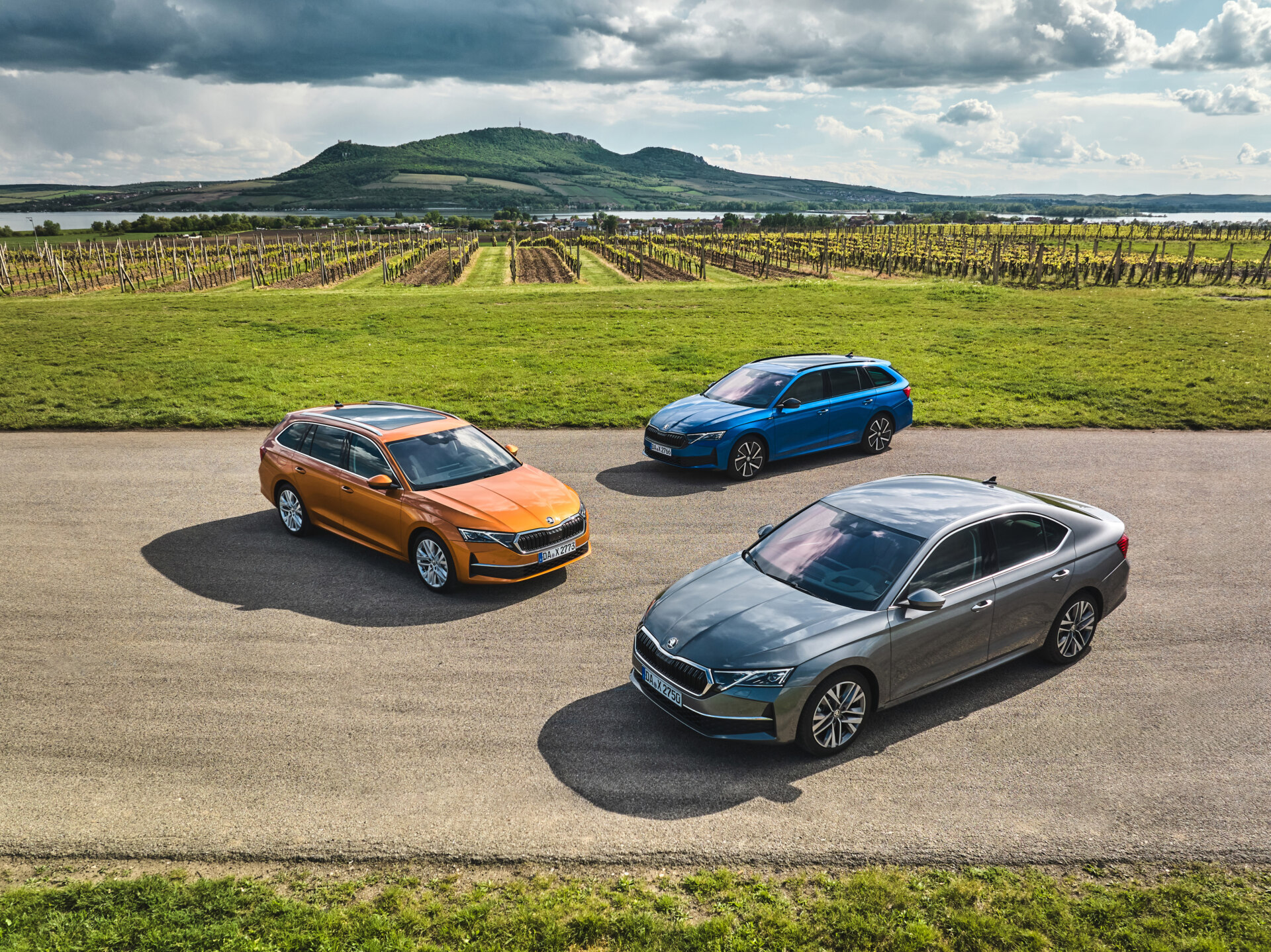 Škoda Octavia powertrains official photo