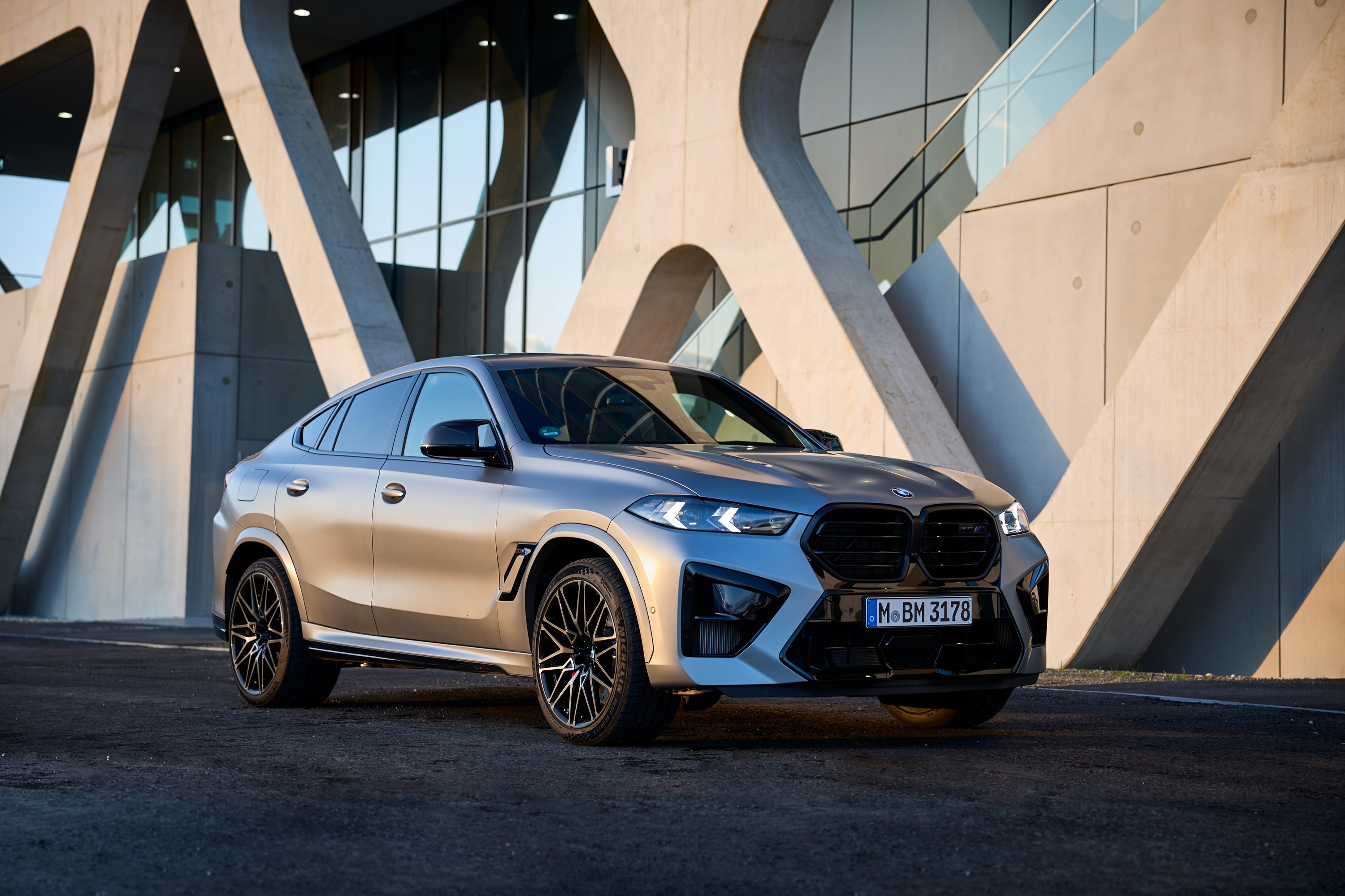 BMW X6 exterior P90518040
