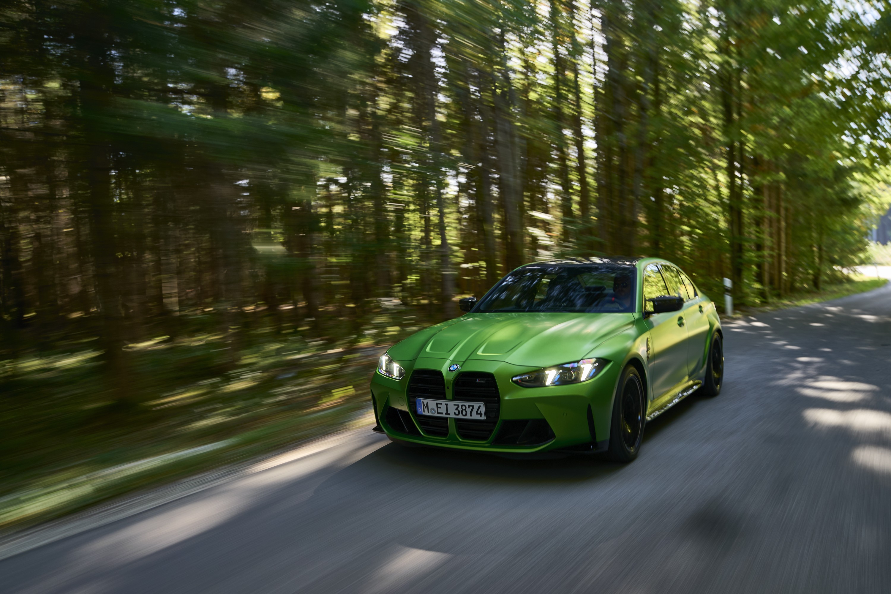 BMW M3 exterior P90550999