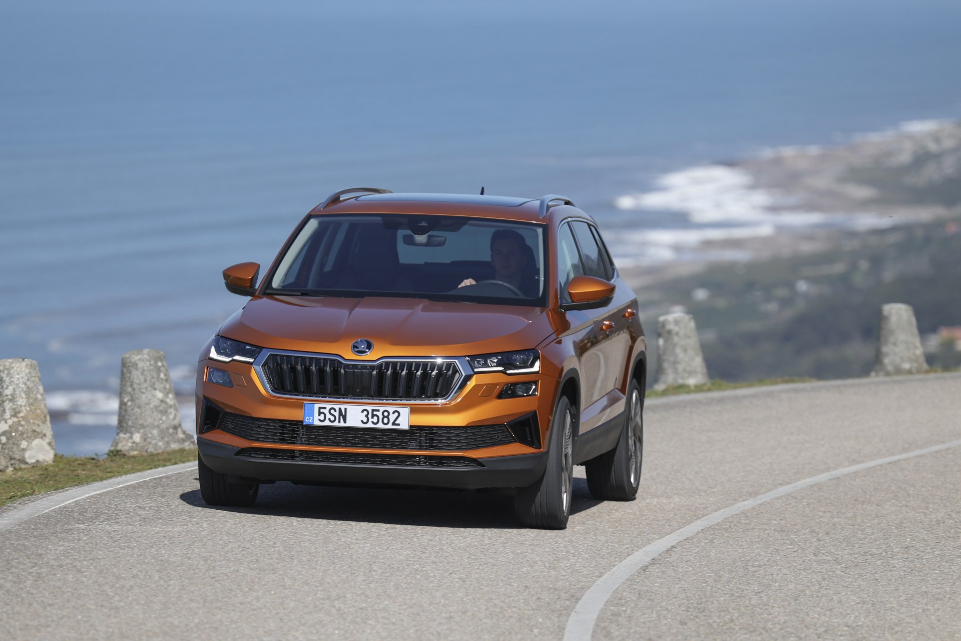 Škoda Karoq Powertrain & Charging official photo