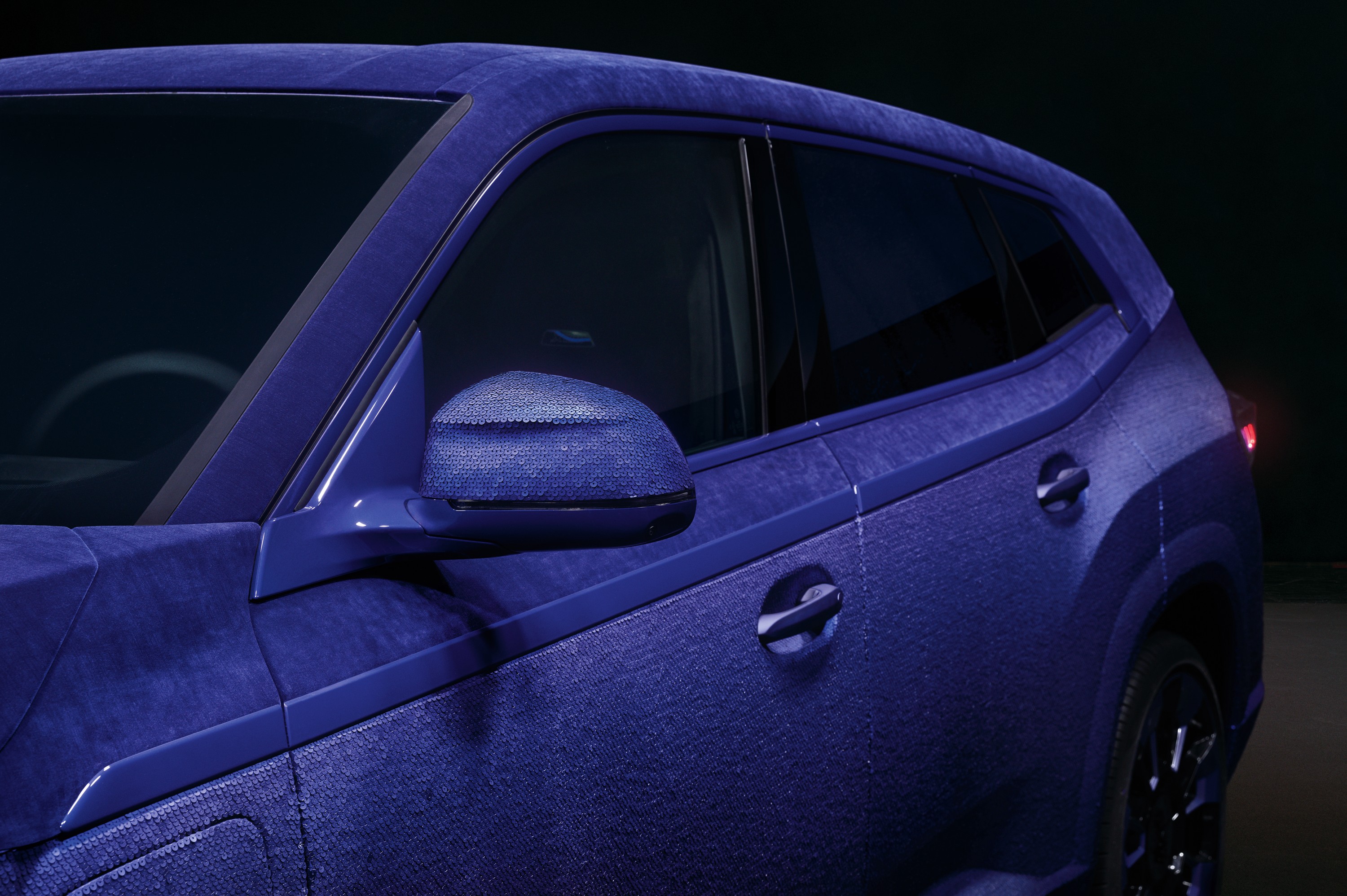 BMW XM exterior P90549099