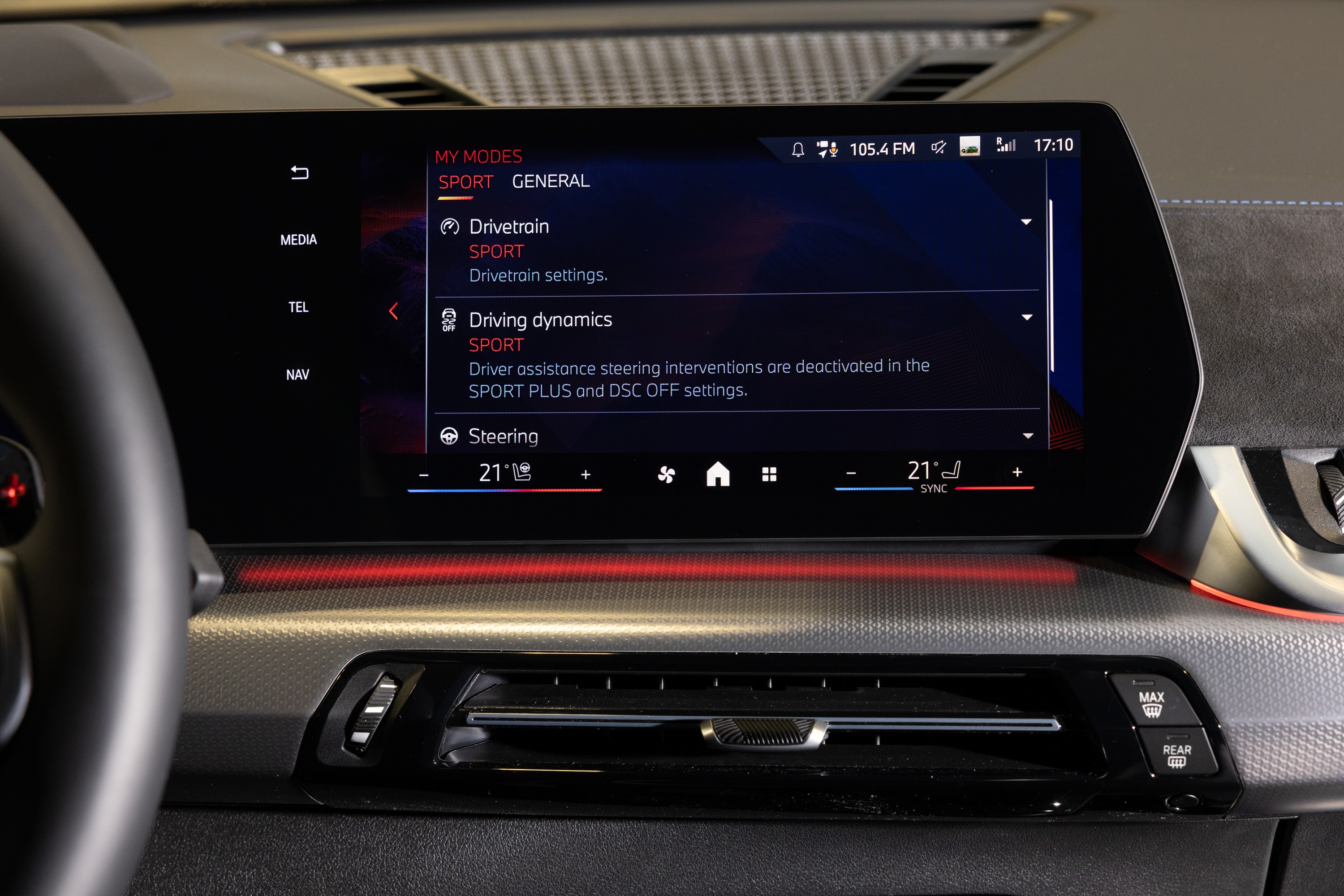 BMW X2 interior P90540137