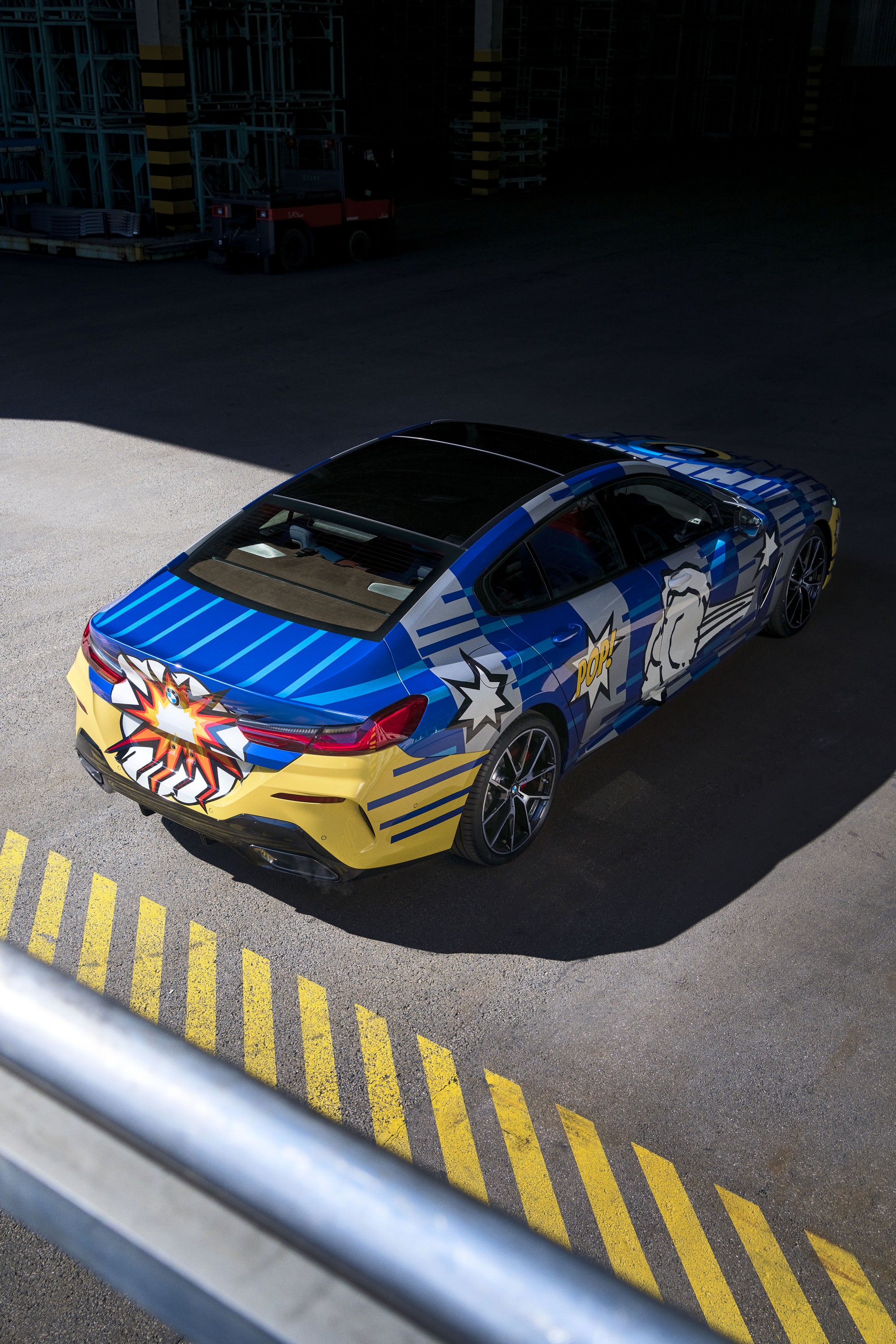BMW M850i exterior P90454711