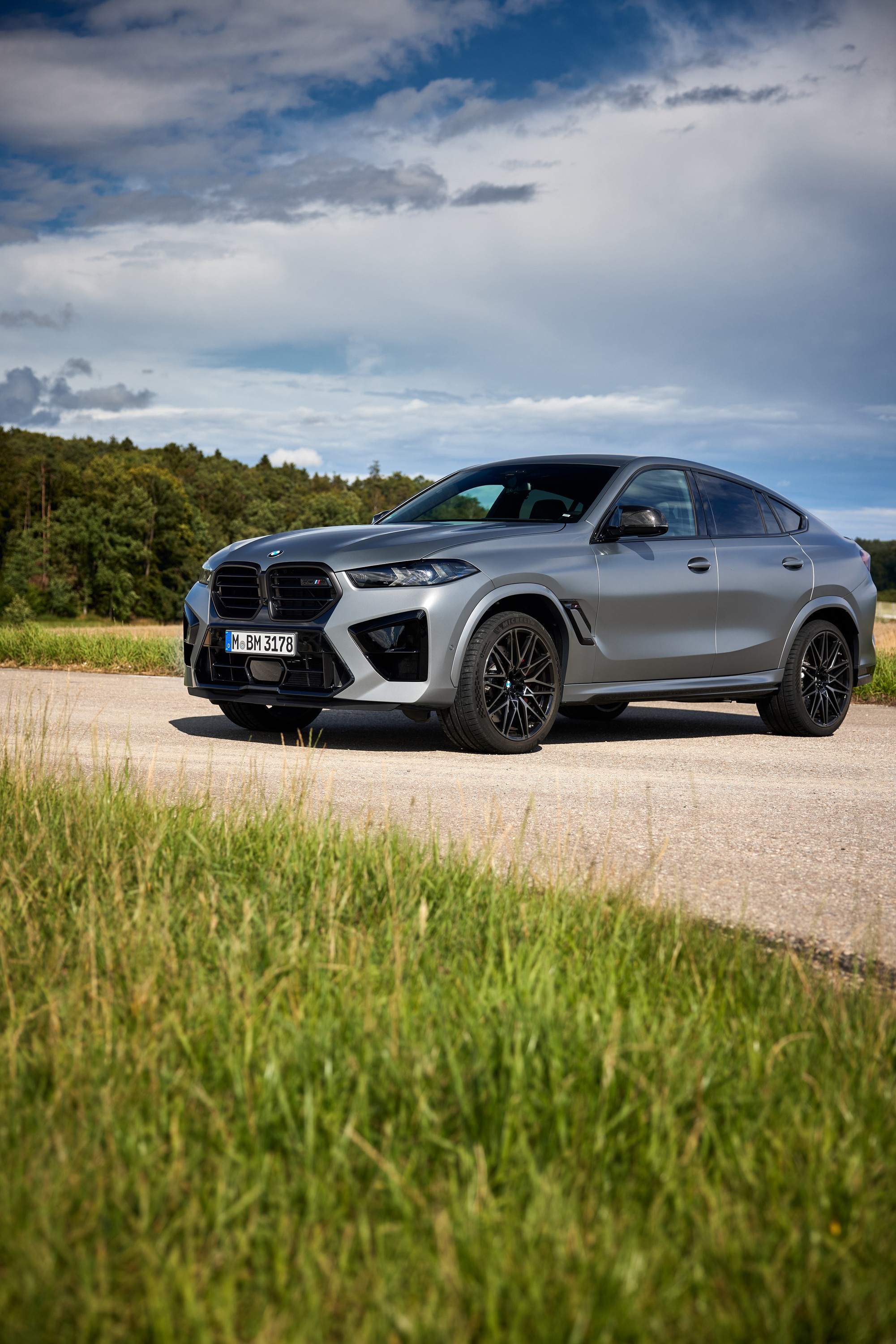 BMW X6 exterior P90518023