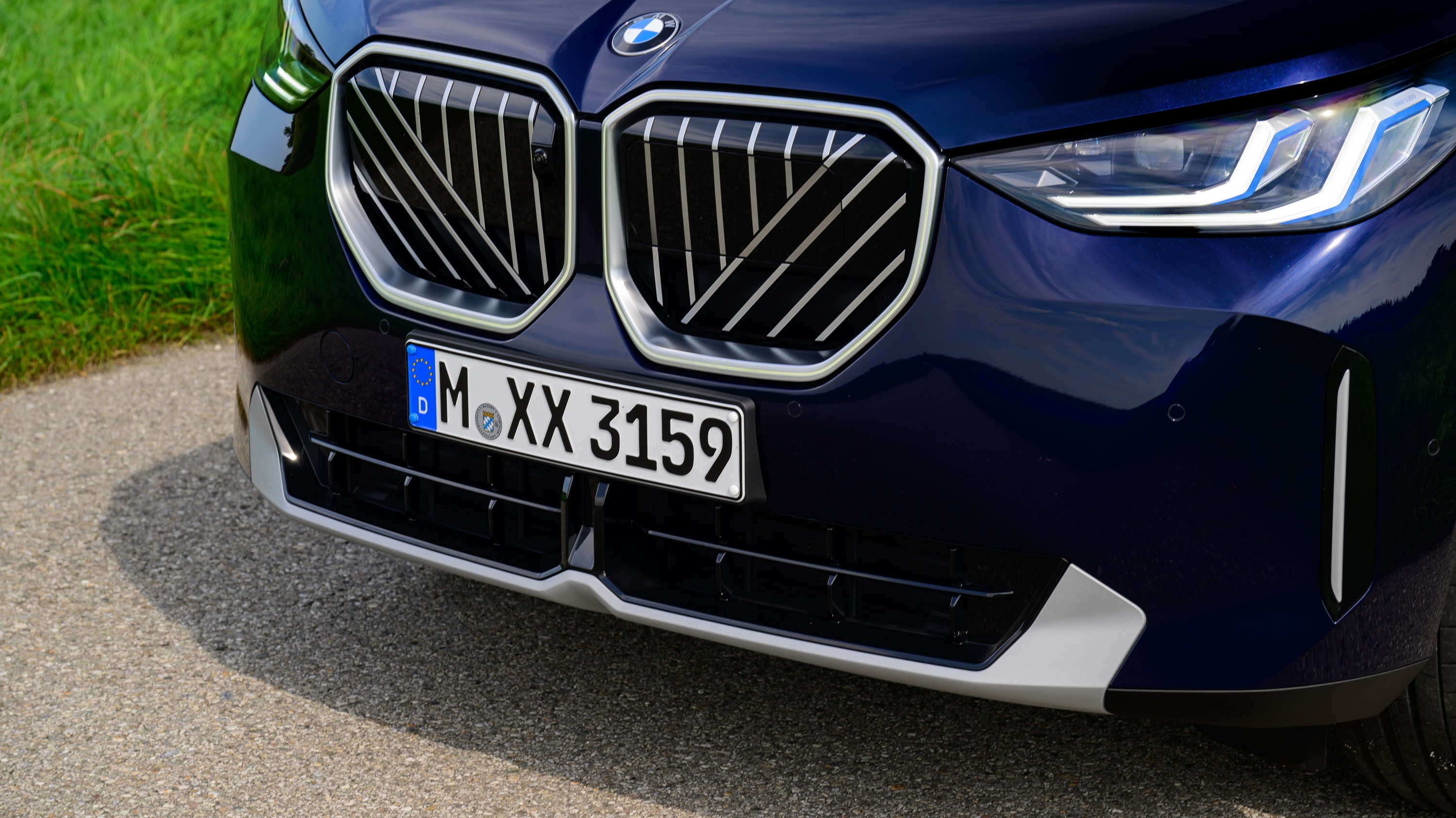 BMW X3 exterior P90567923