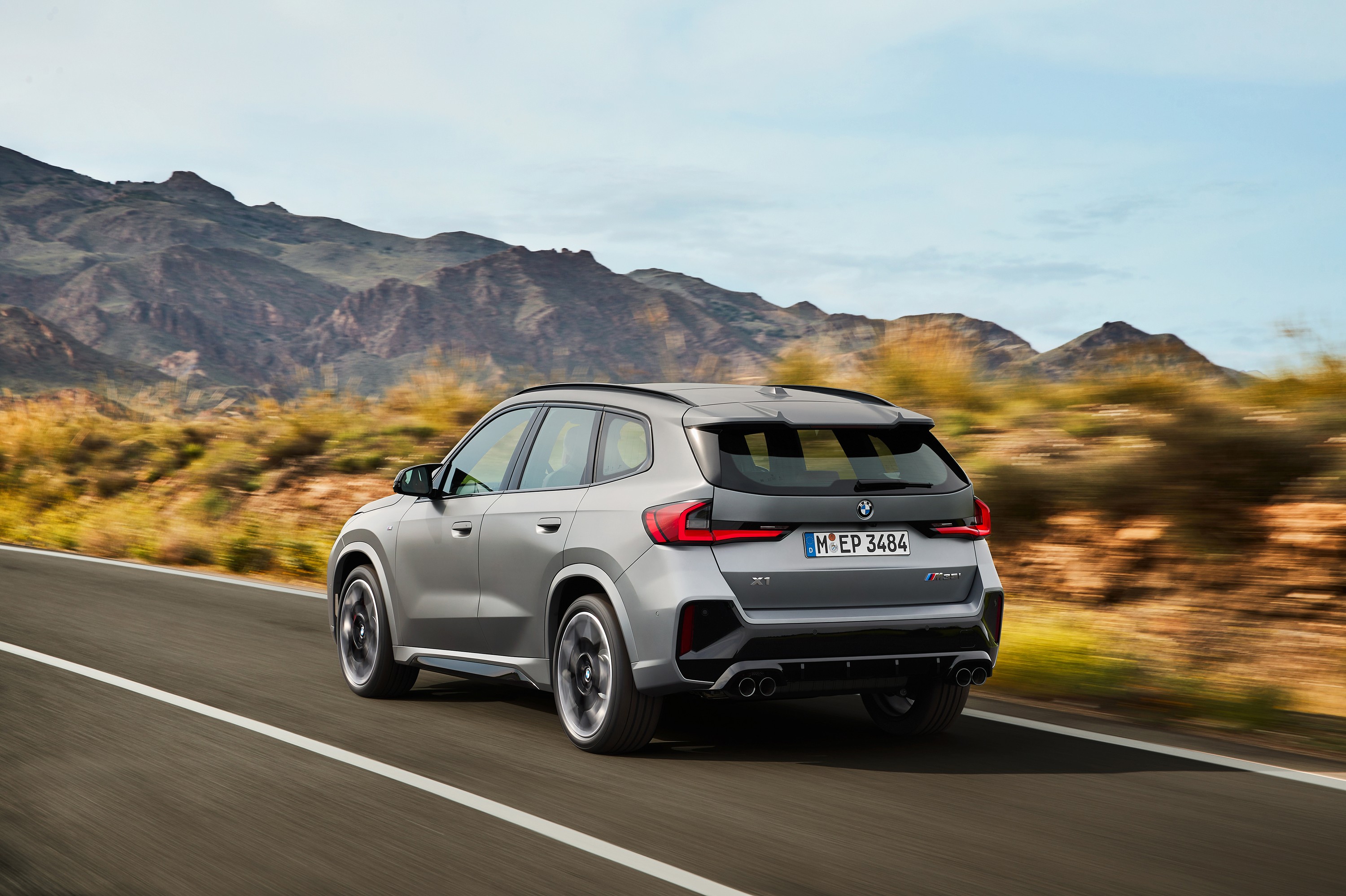 BMW X1 exterior P90509736