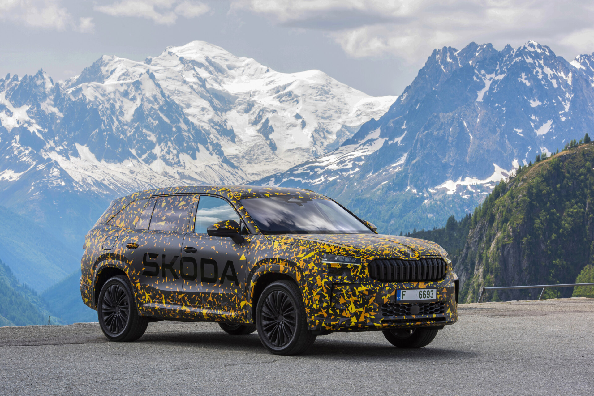 Škoda Kodiaq Overview official photo
