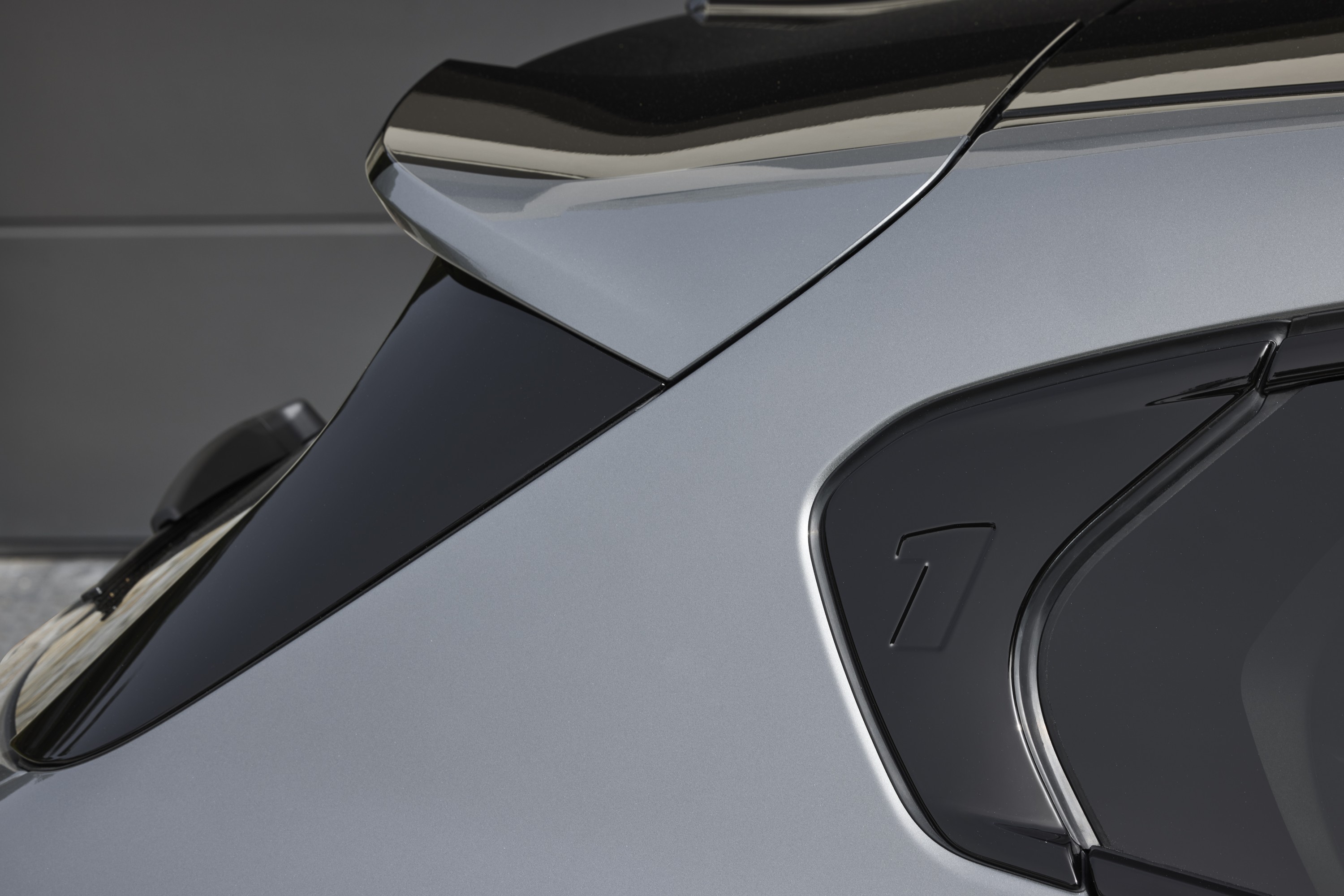 BMW 1 Series exterior P90550866