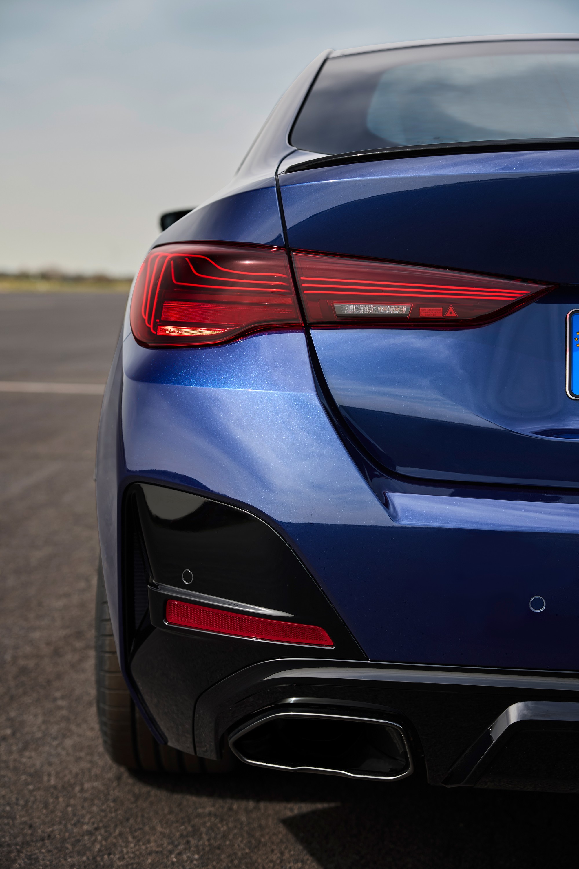 BMW M440i exterior P90546585