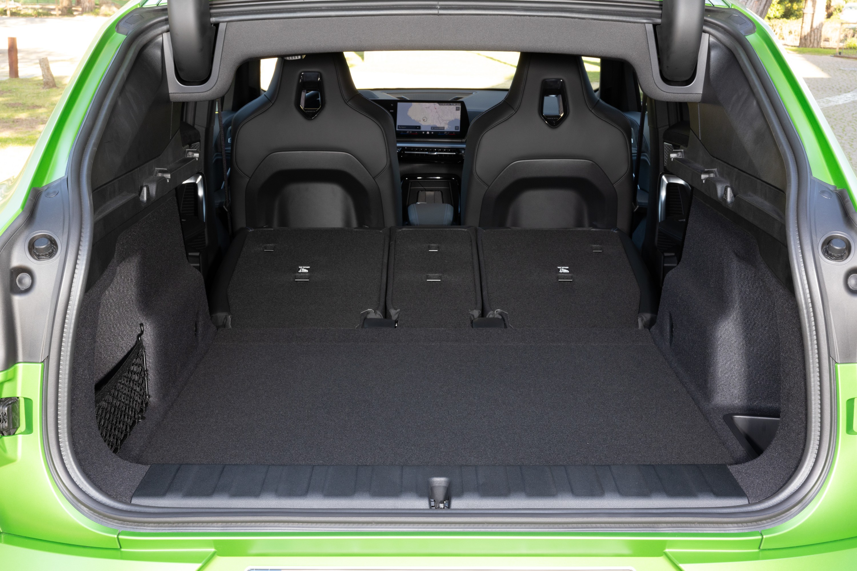 BMW X2 interior P90540180