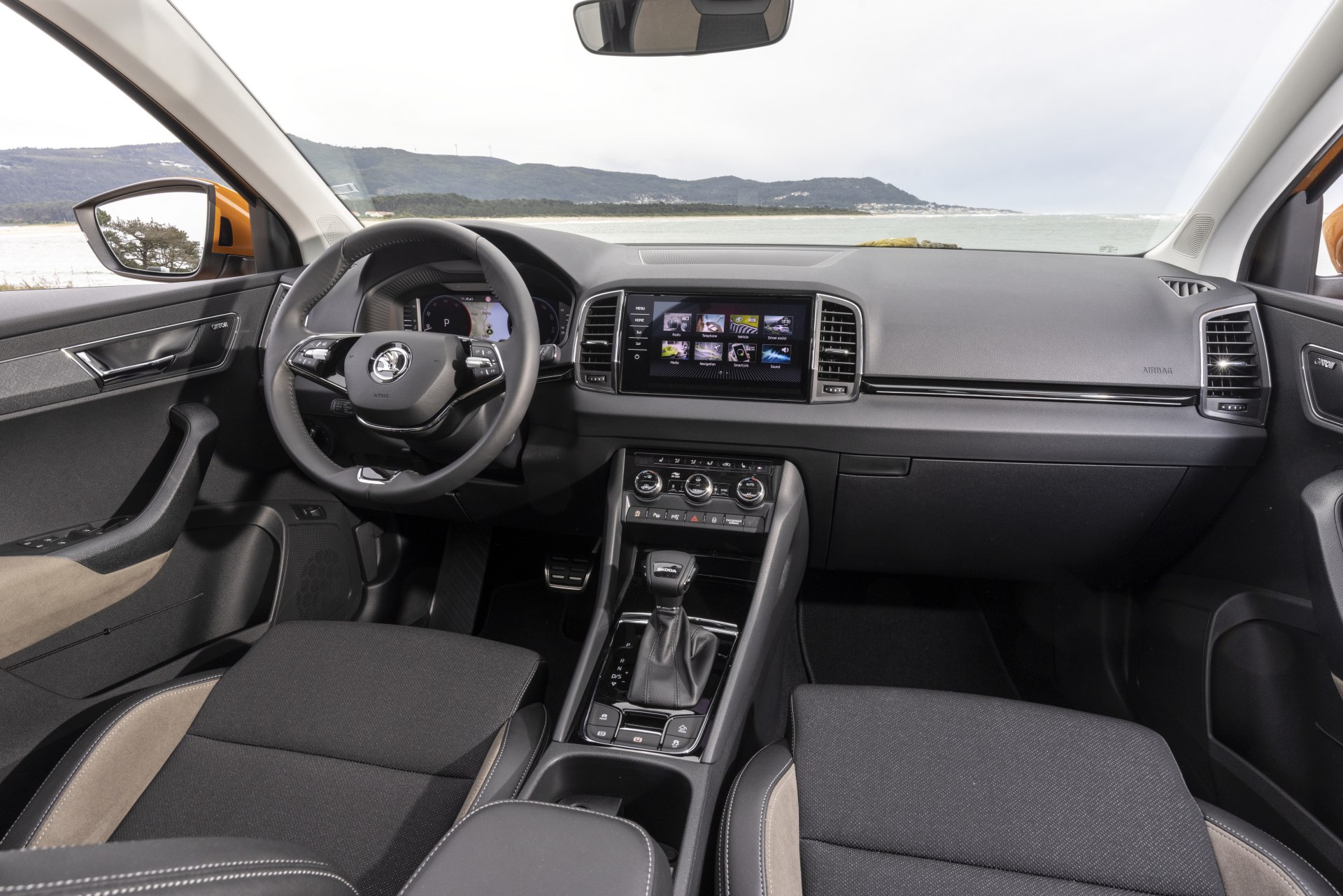 Škoda Karoq Interior official photo