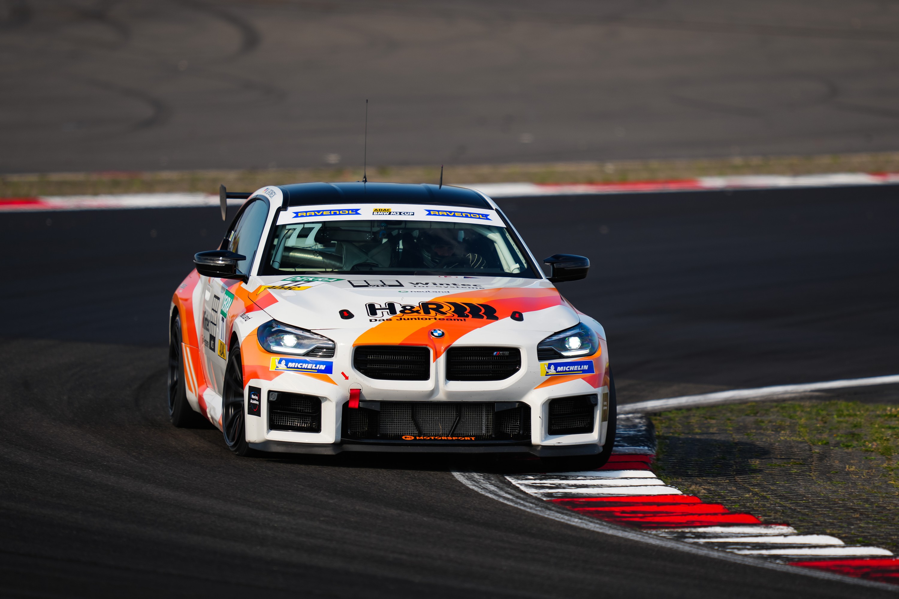 BMW M2 exterior P90652503