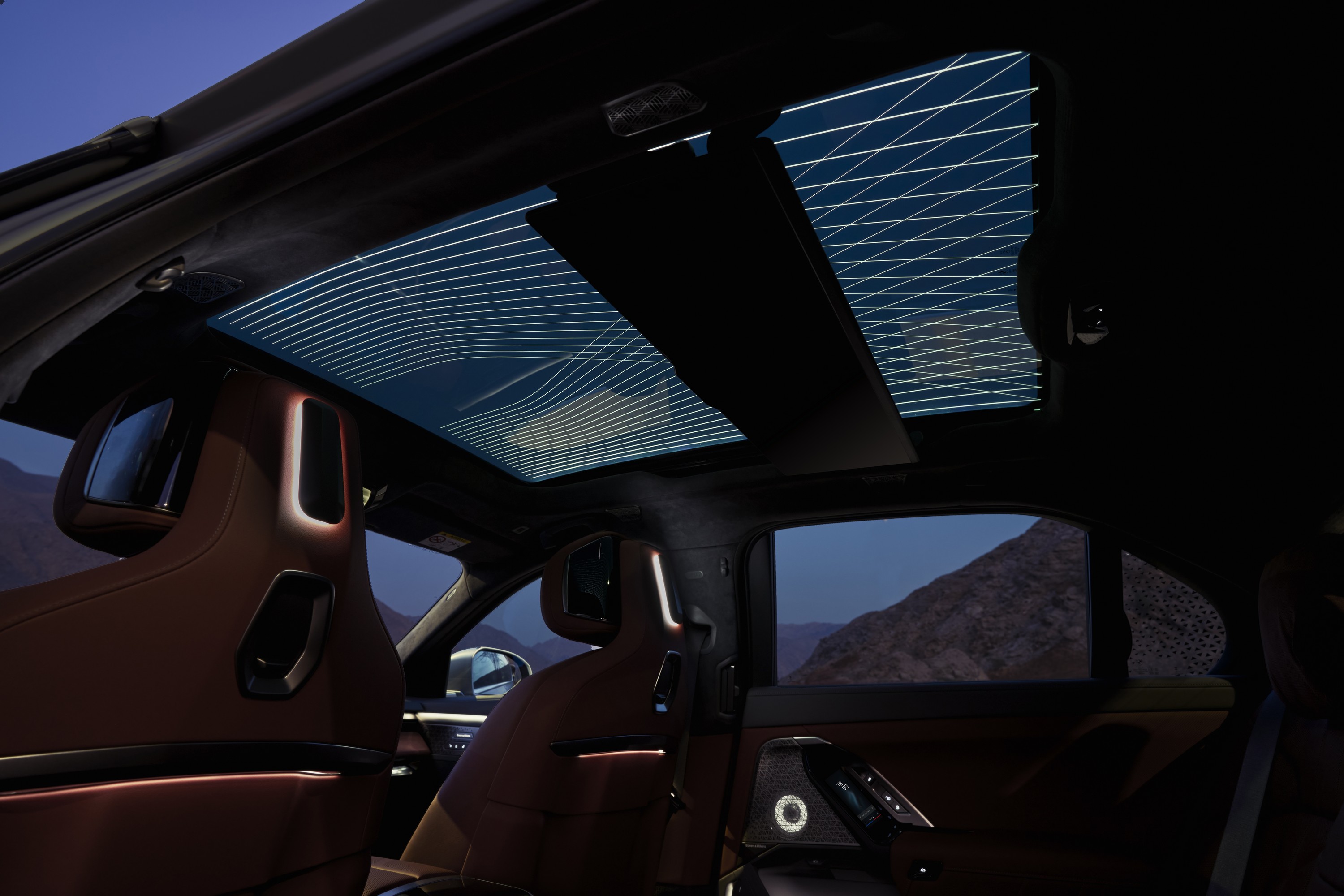 BMW i7 exterior P90636177