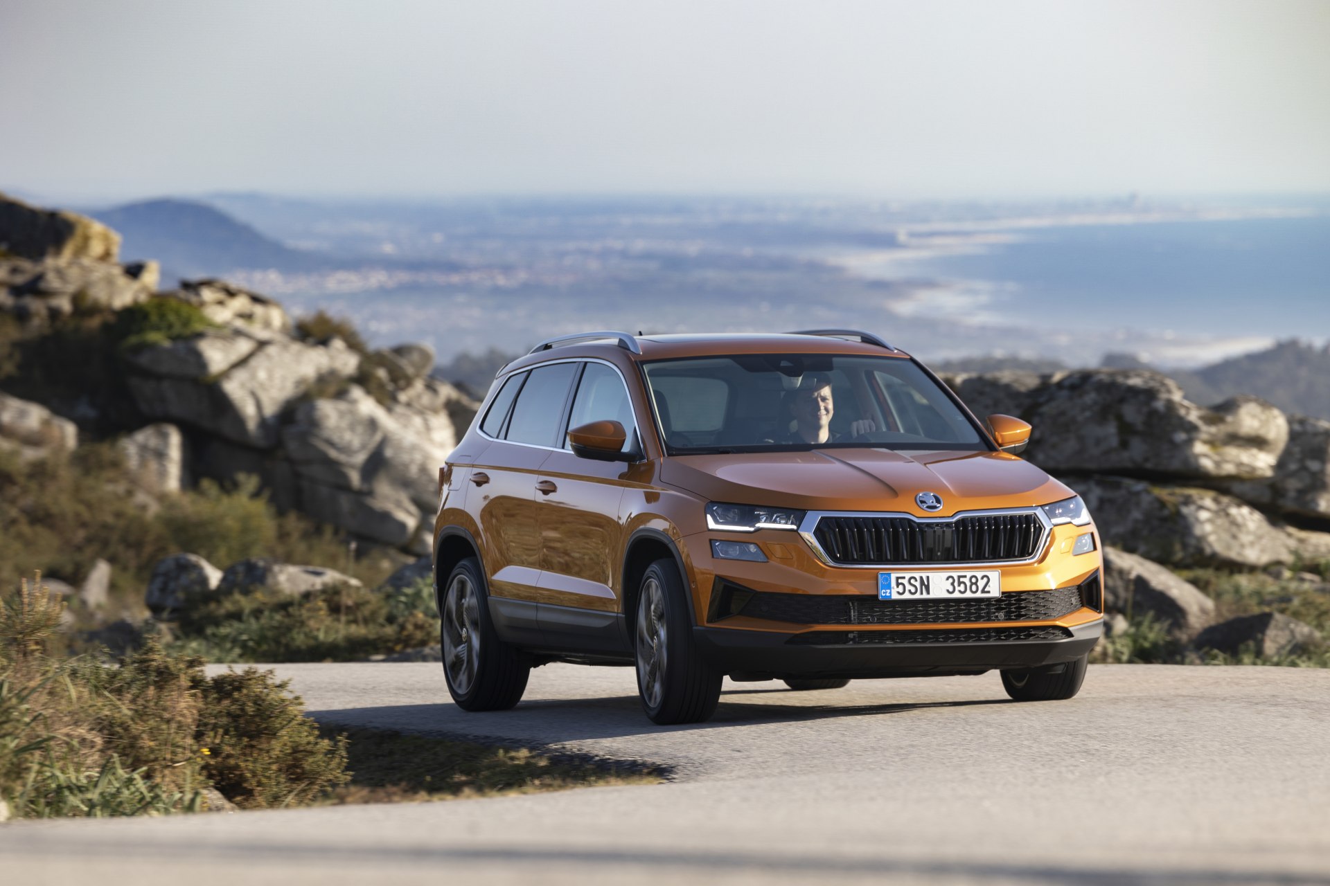 Škoda Karoq Overview official photo
