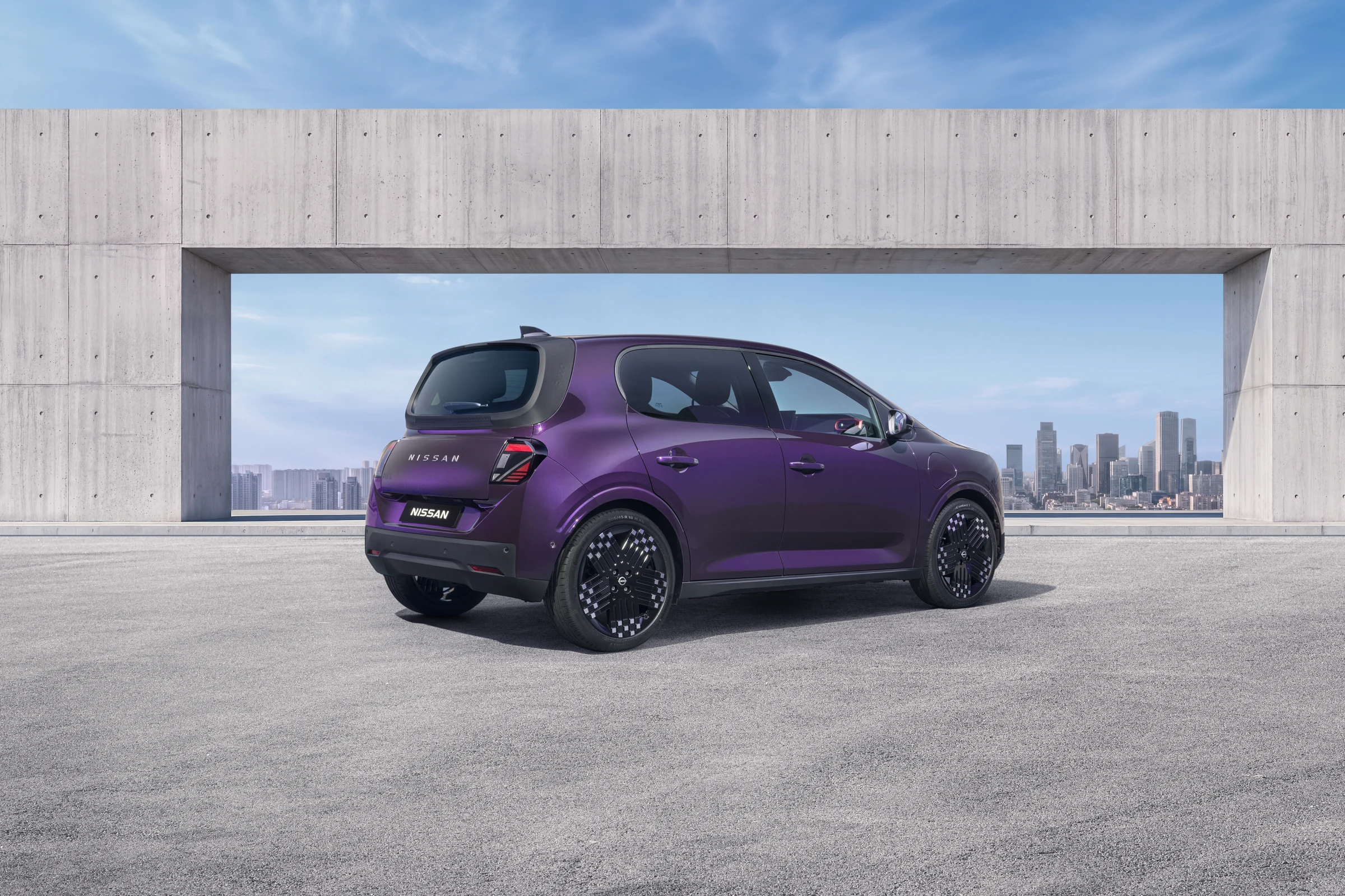 Nissan Pixo exterior official photo 3