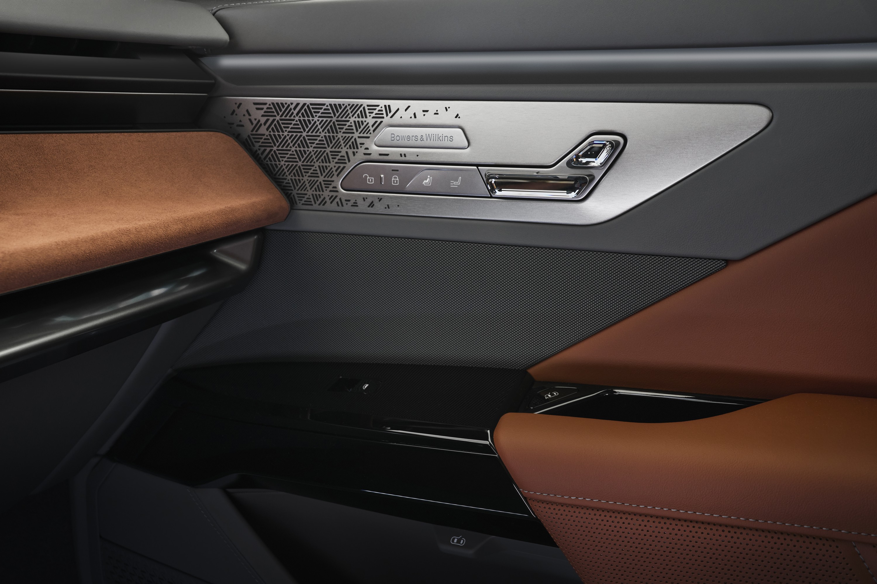 BMW i7 exterior P90636173