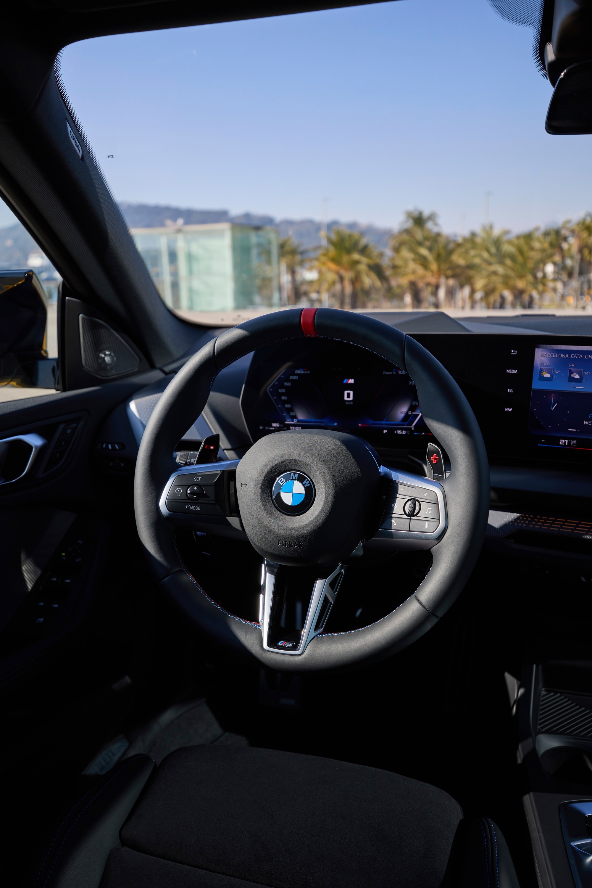 BMW M235 exterior P90589054