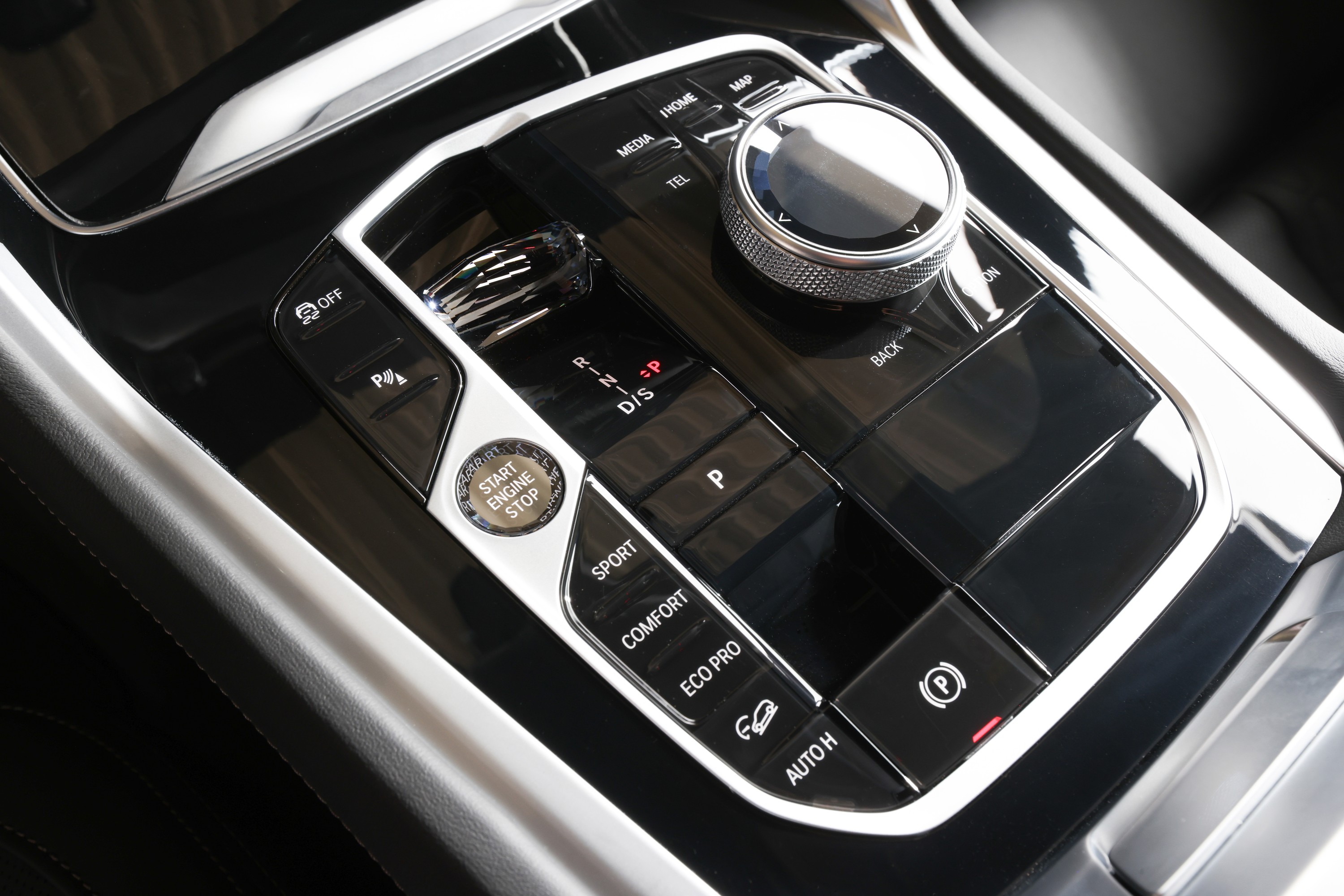 BMW X6 exterior P90518175