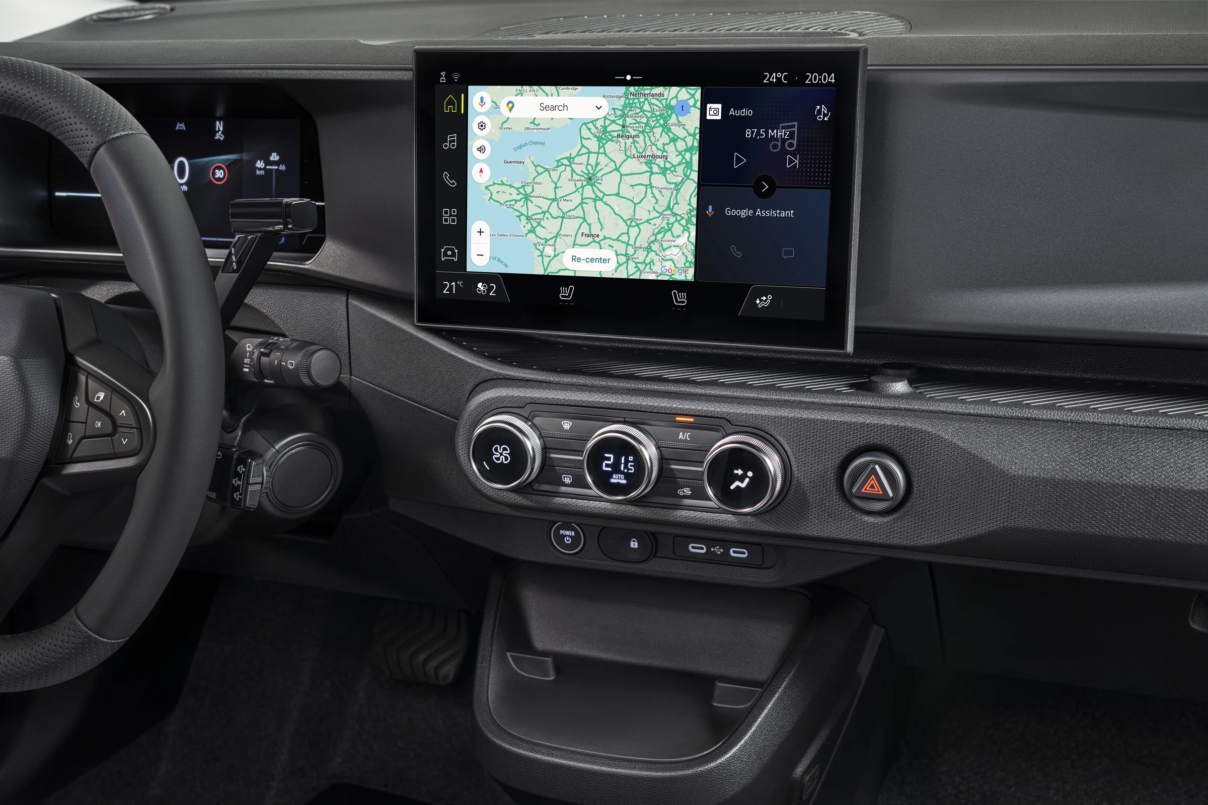 Nissan Pixo interior official photo 12