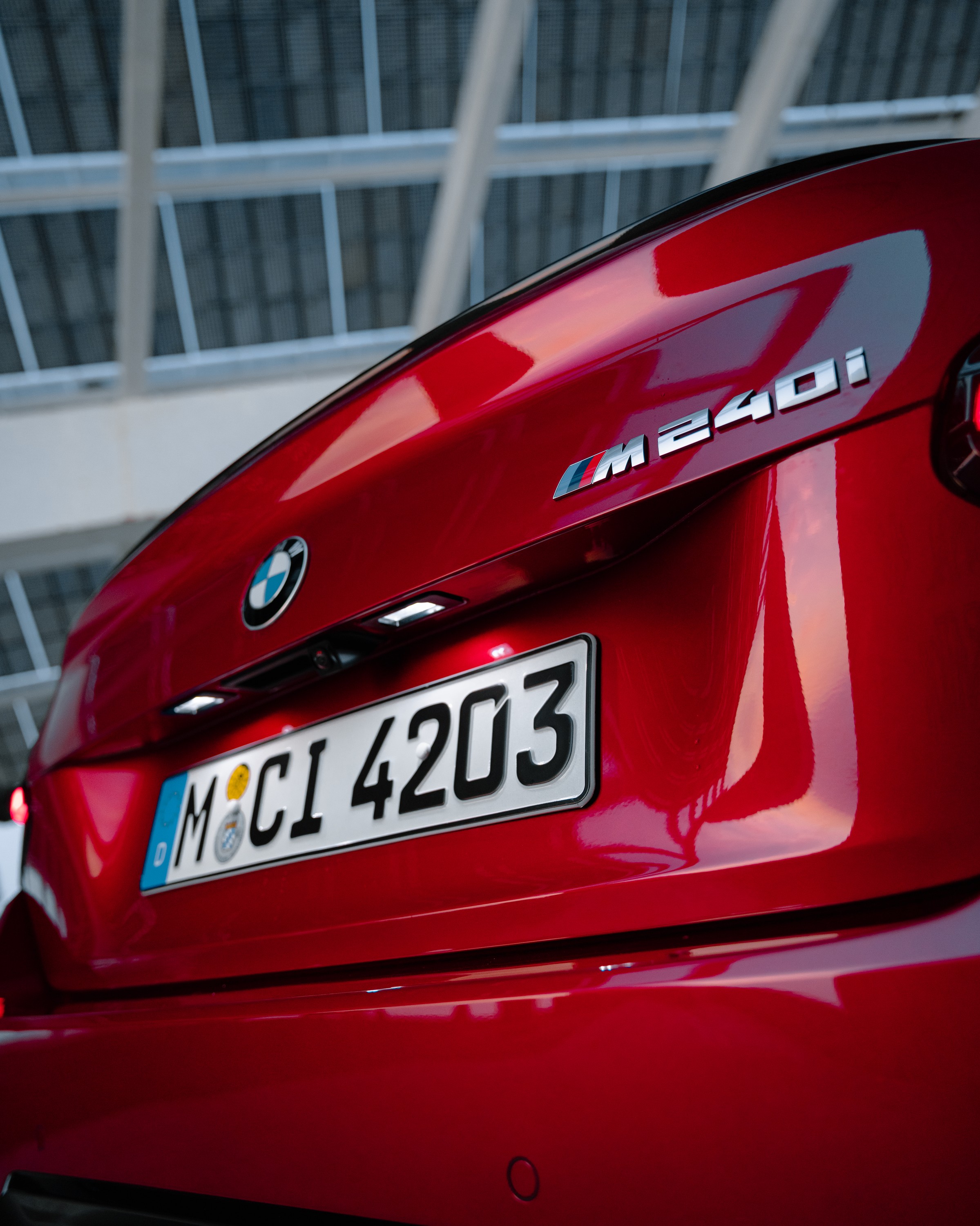BMW M240i exterior P90554869