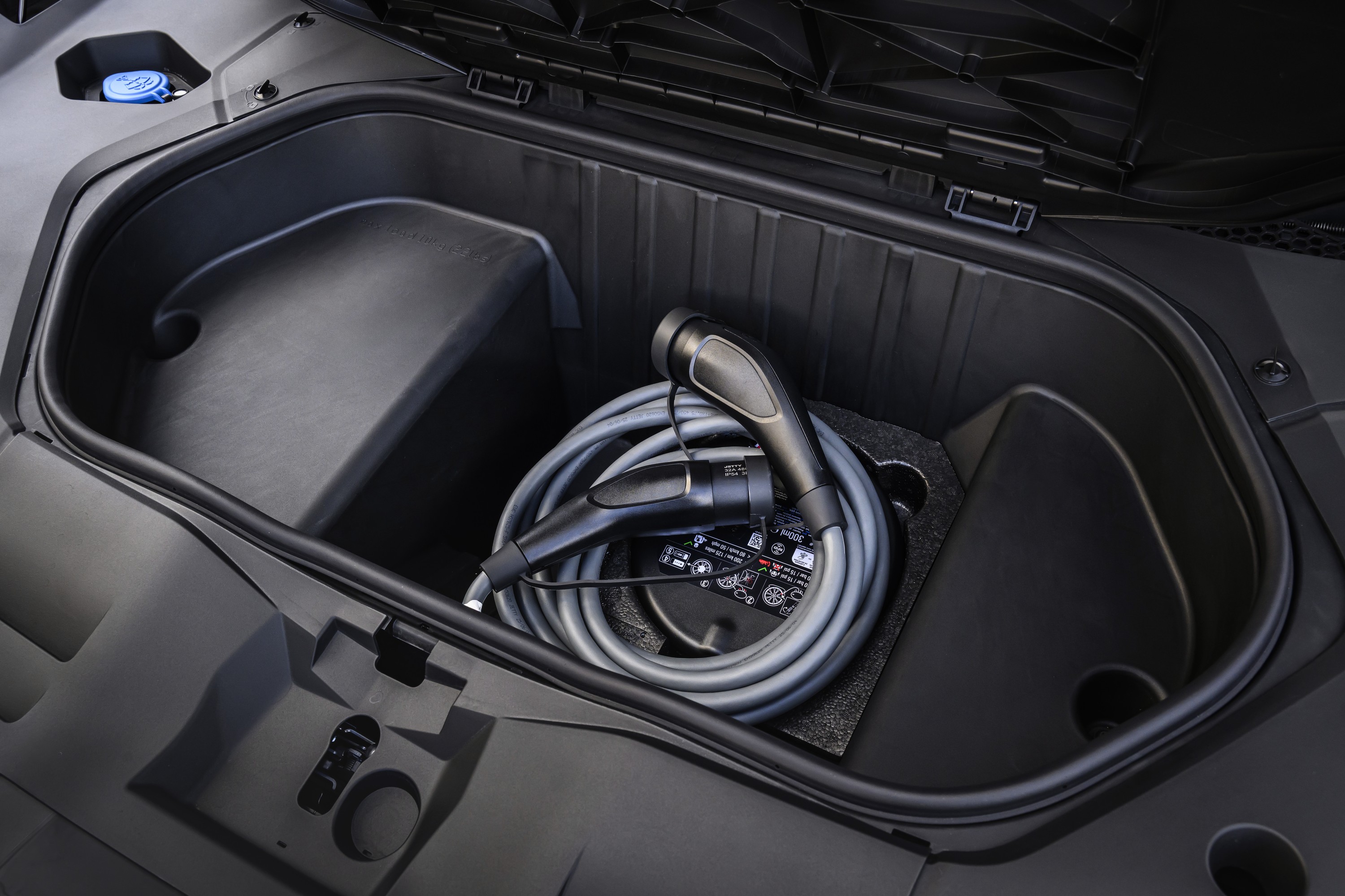 BMW iX3 exterior P90626712