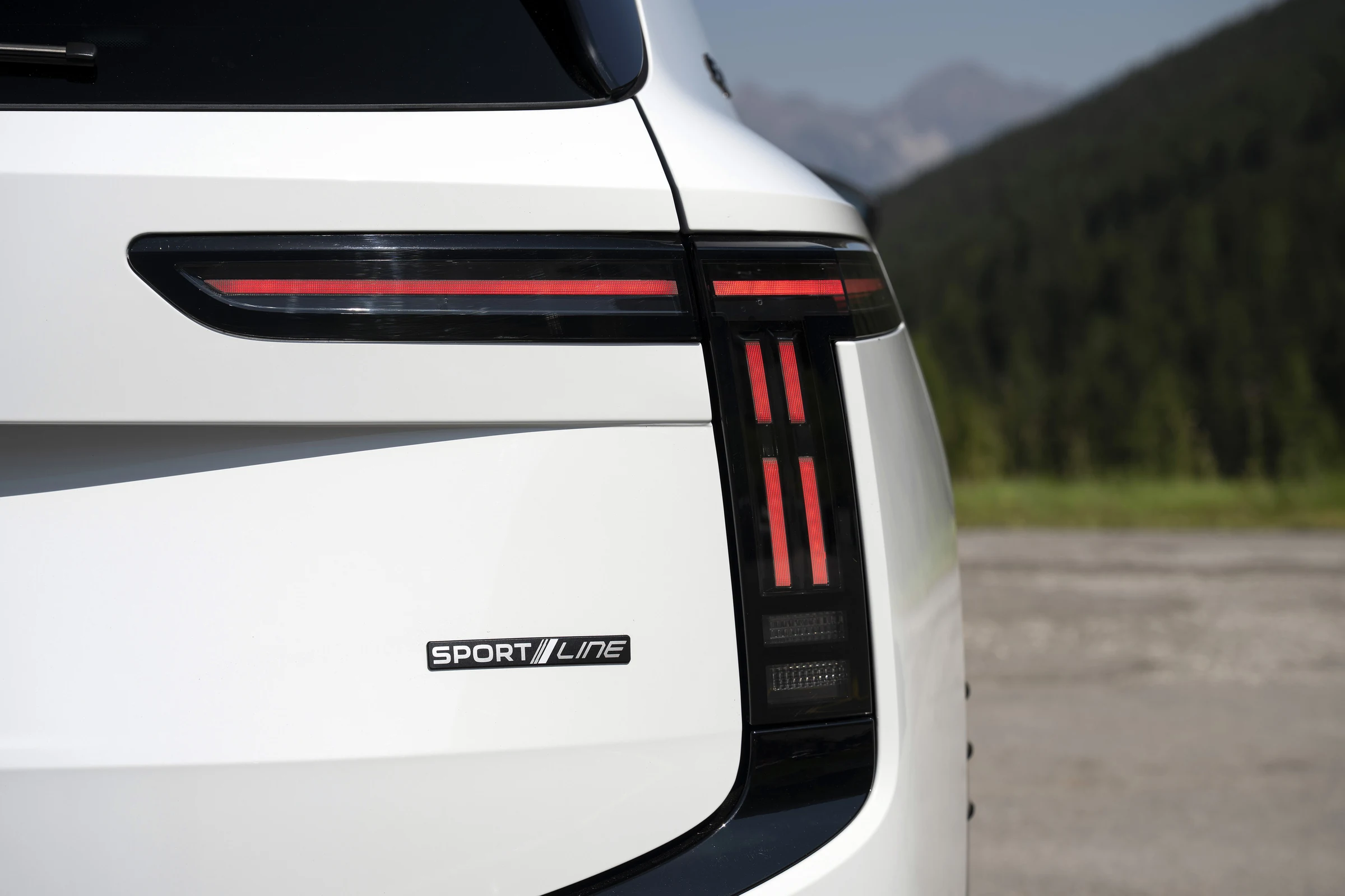 Skoda Peaq close-up details official photo 34