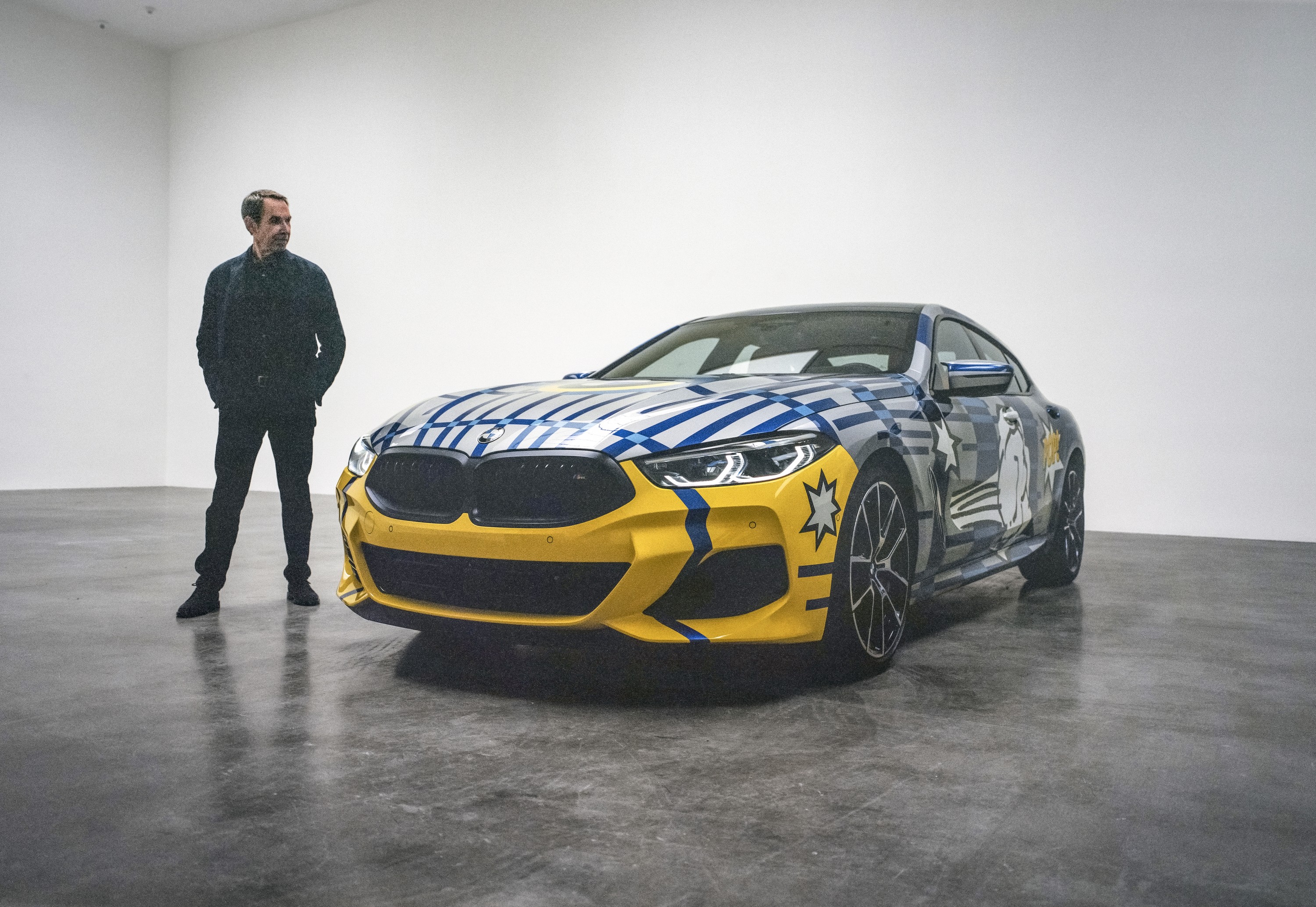 BMW M850i exterior P90450196