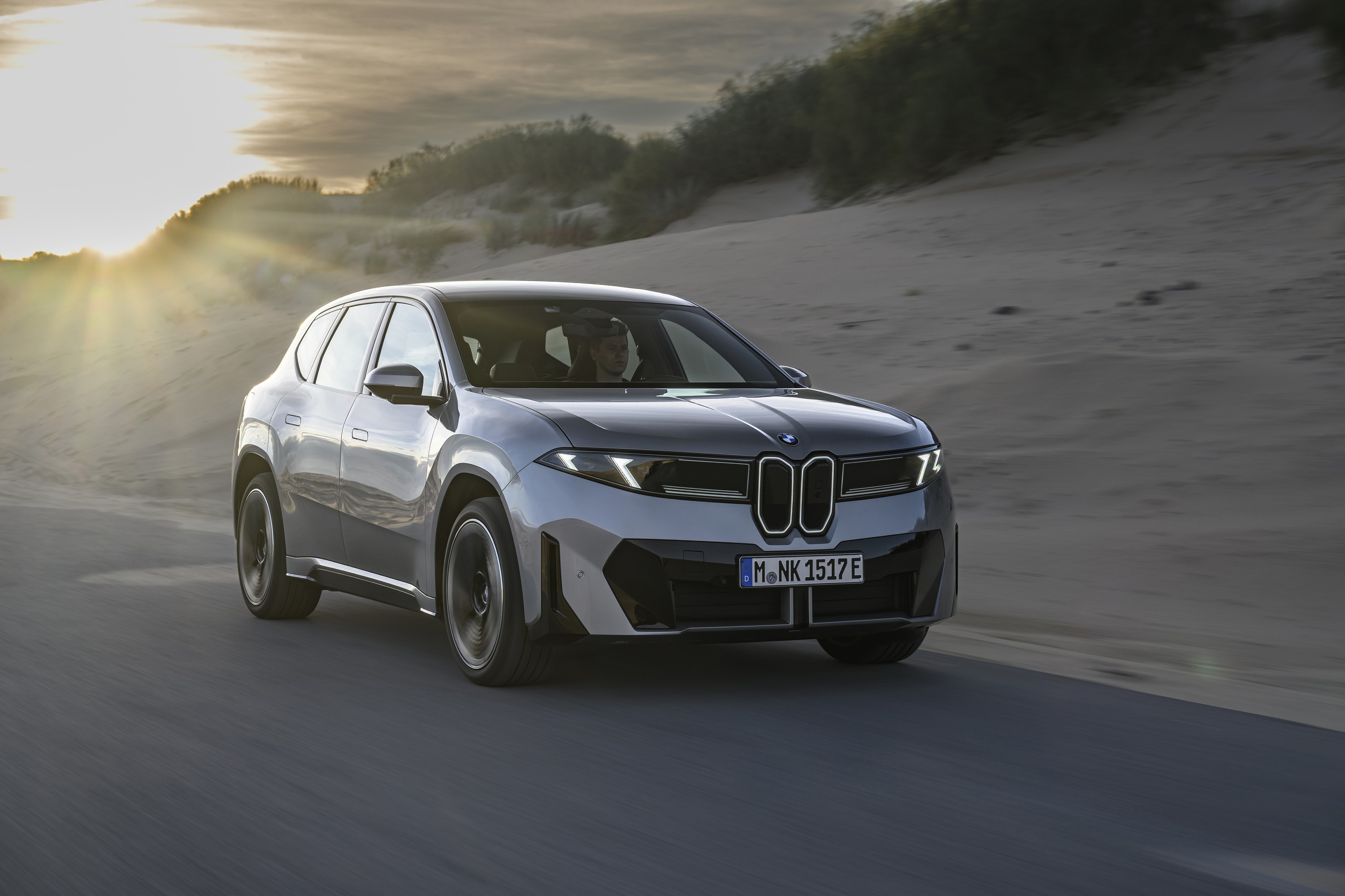 BMW iX3 exterior P90626591