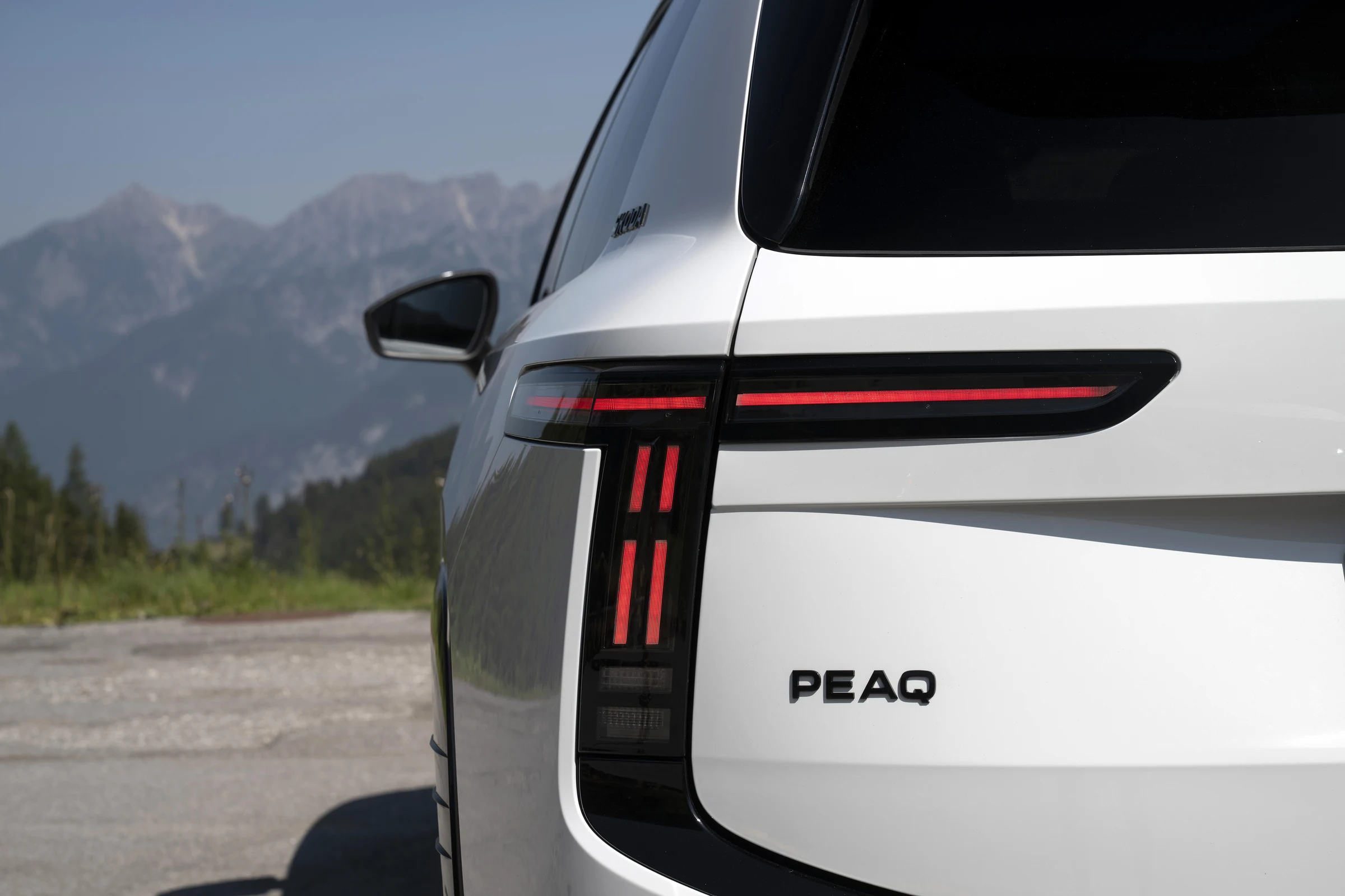 Skoda Peaq close-up details official photo 33