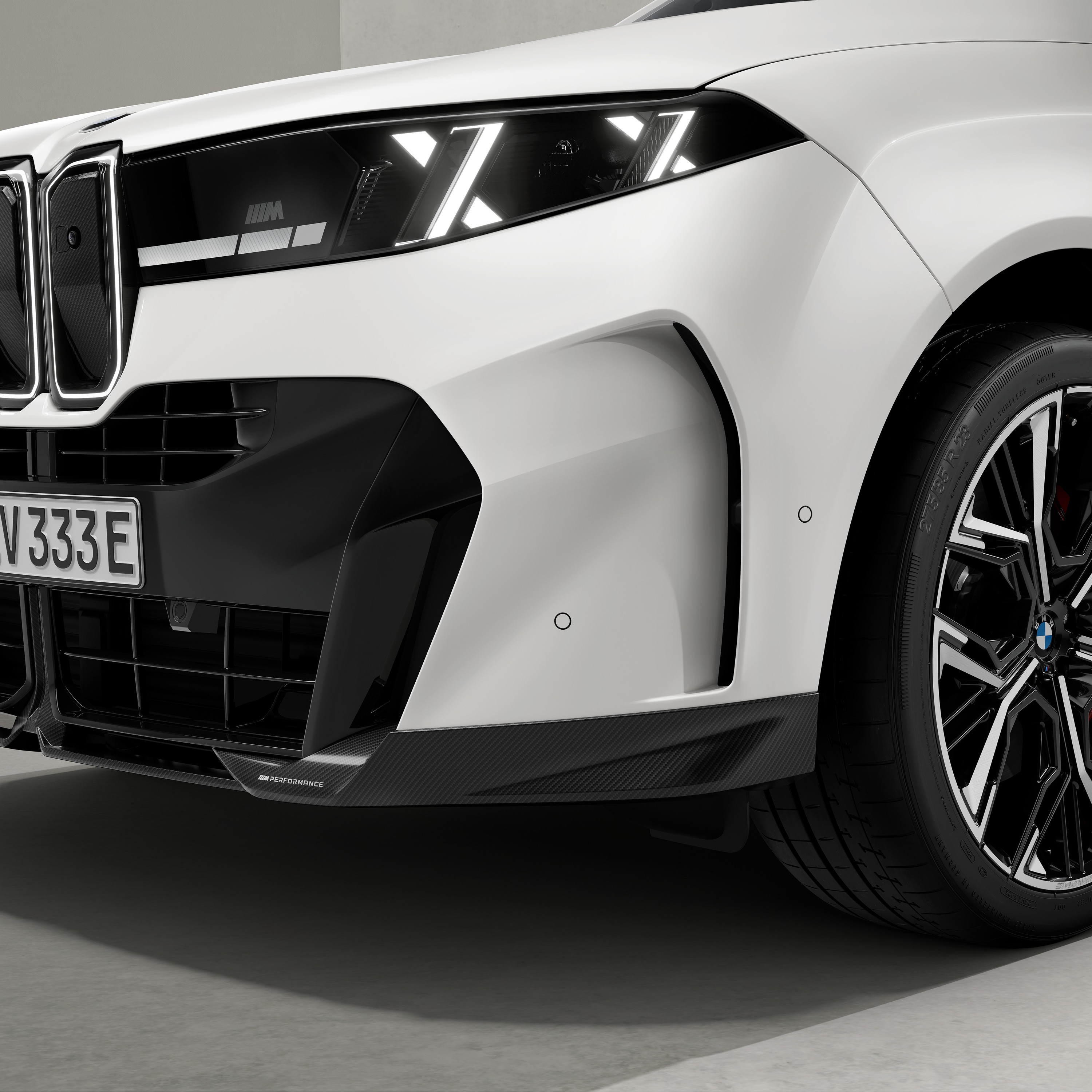 BMW X5 exterior P90654145