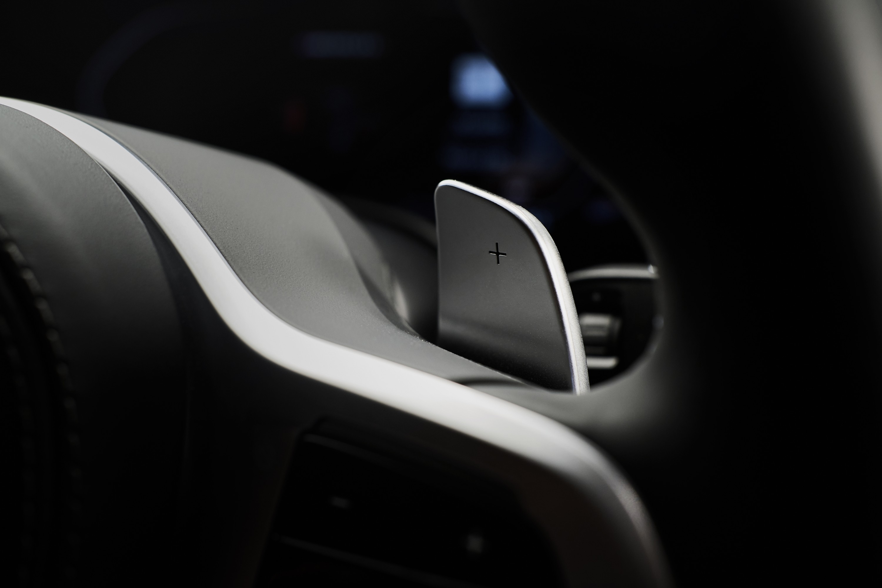 BMW M850i exterior P90449088