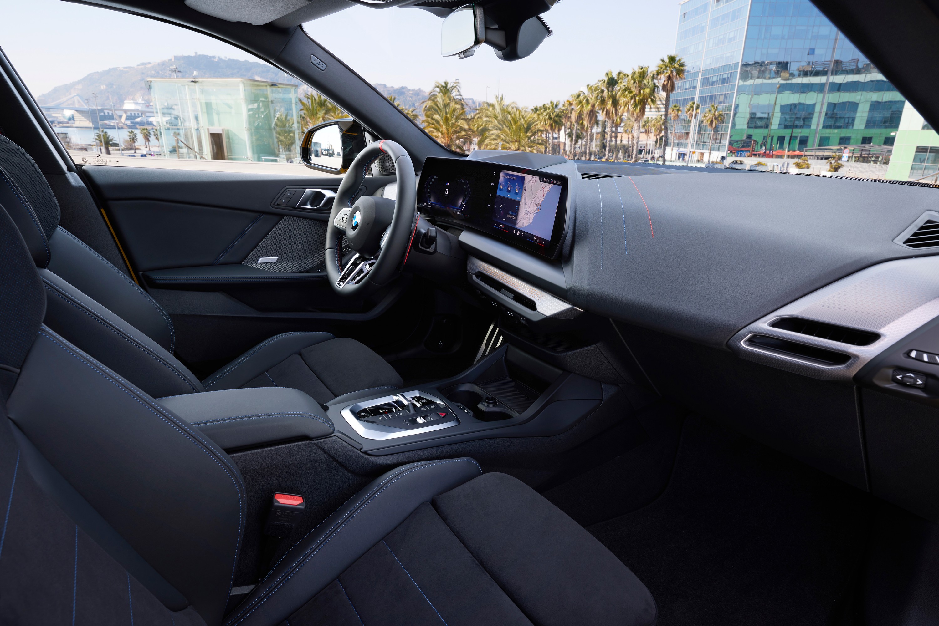 BMW M235 exterior P90589035